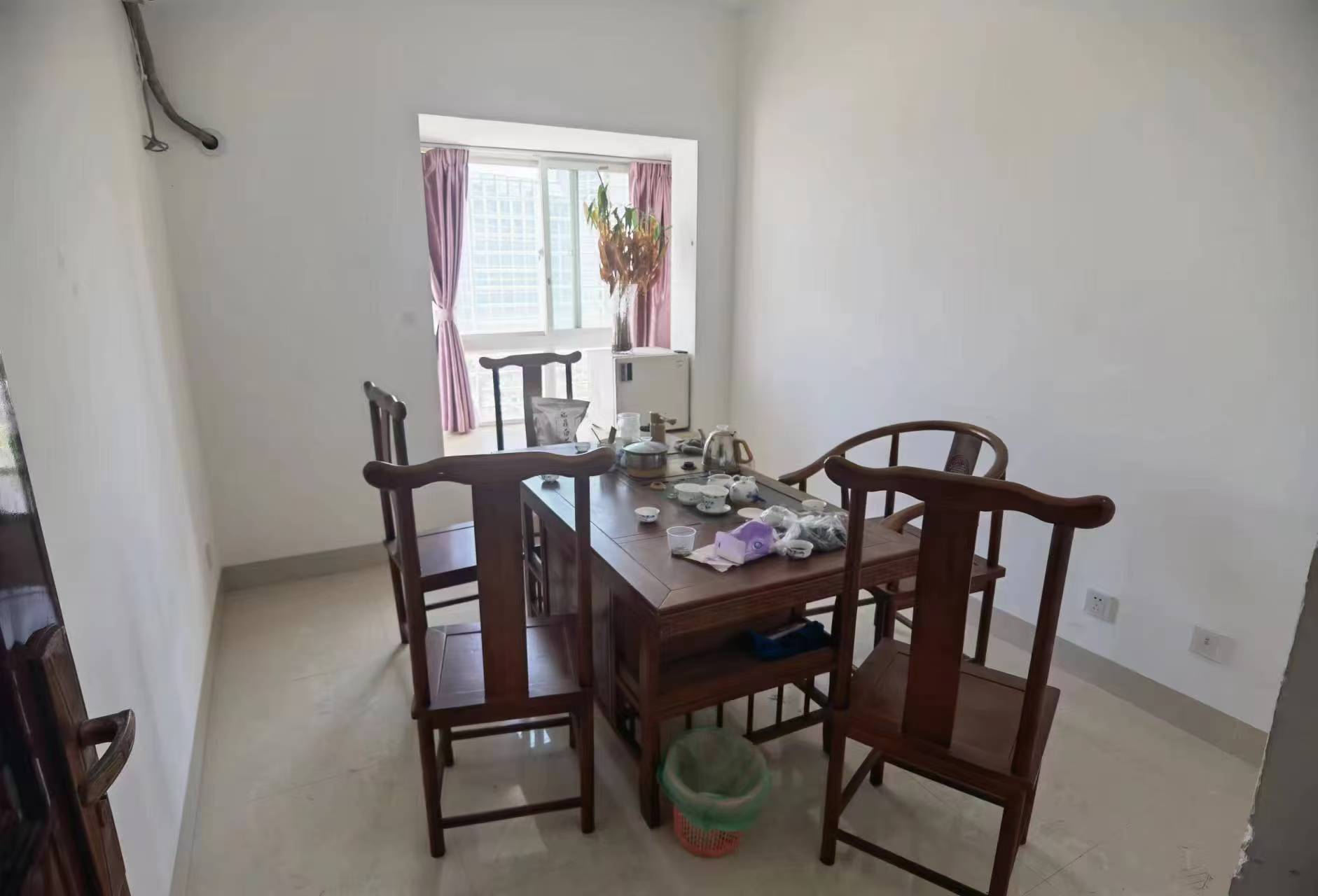 法苑里 3室2厅2卫 3000.0元/月 法苑里 3室2厅2卫 3000.0元/月室内图