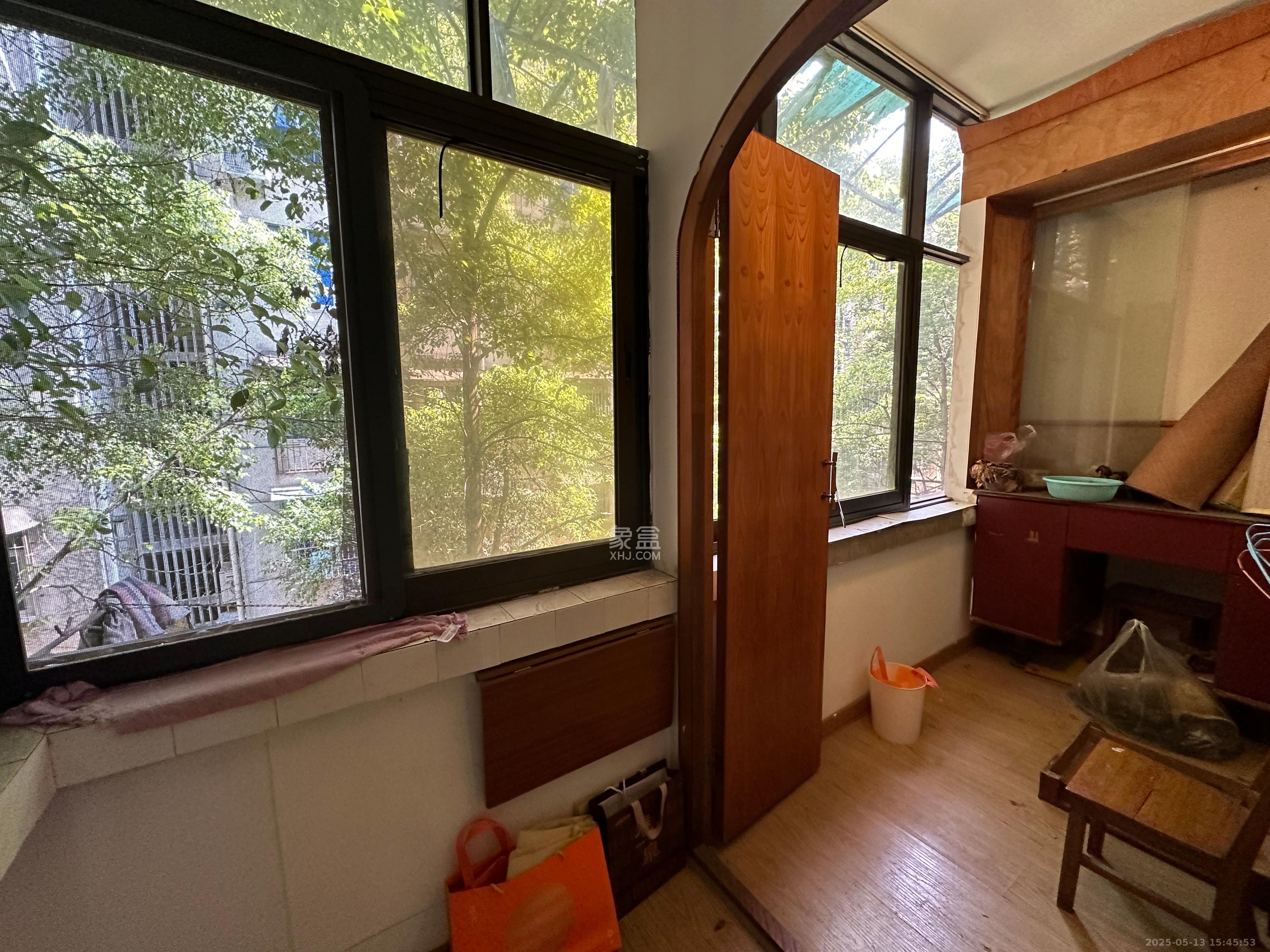 省质检局宿舍 3室2厅1卫 2000.0元/月 省质检局宿舍 3室2厅1卫 2000.0元/月室内图