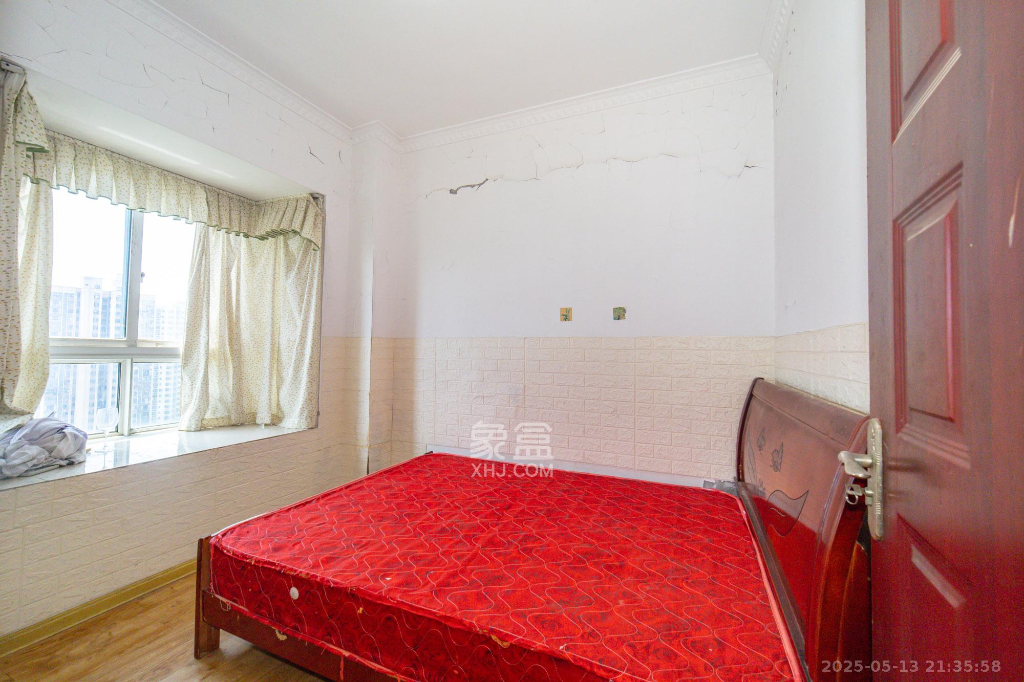 时代星城 3室2厅1卫 52.0万 时代星城 3室2厅1卫 52.0万卧室