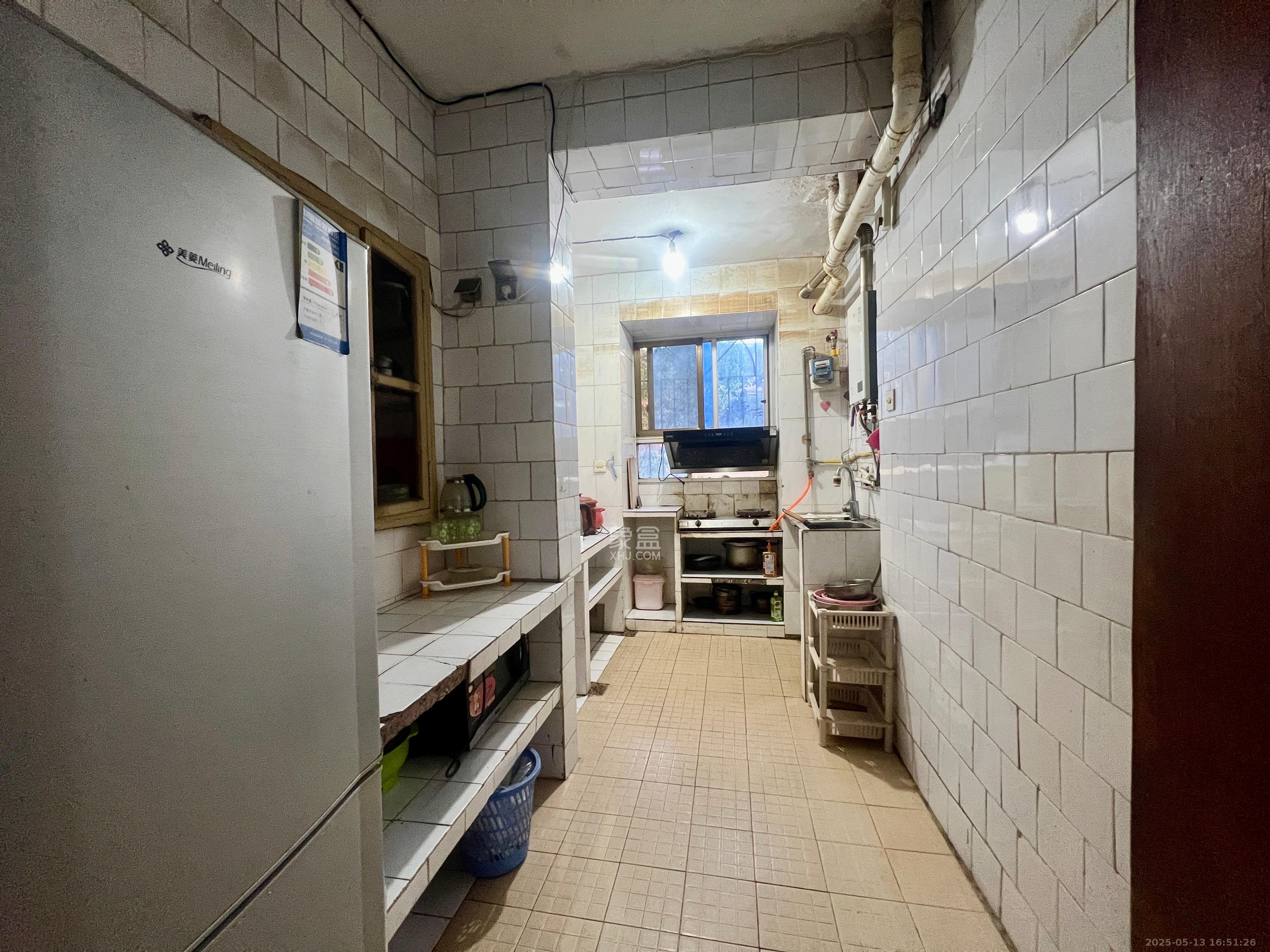 中建嘉苑  3室2廳1衛(wèi)   1500.00元/月室內圖