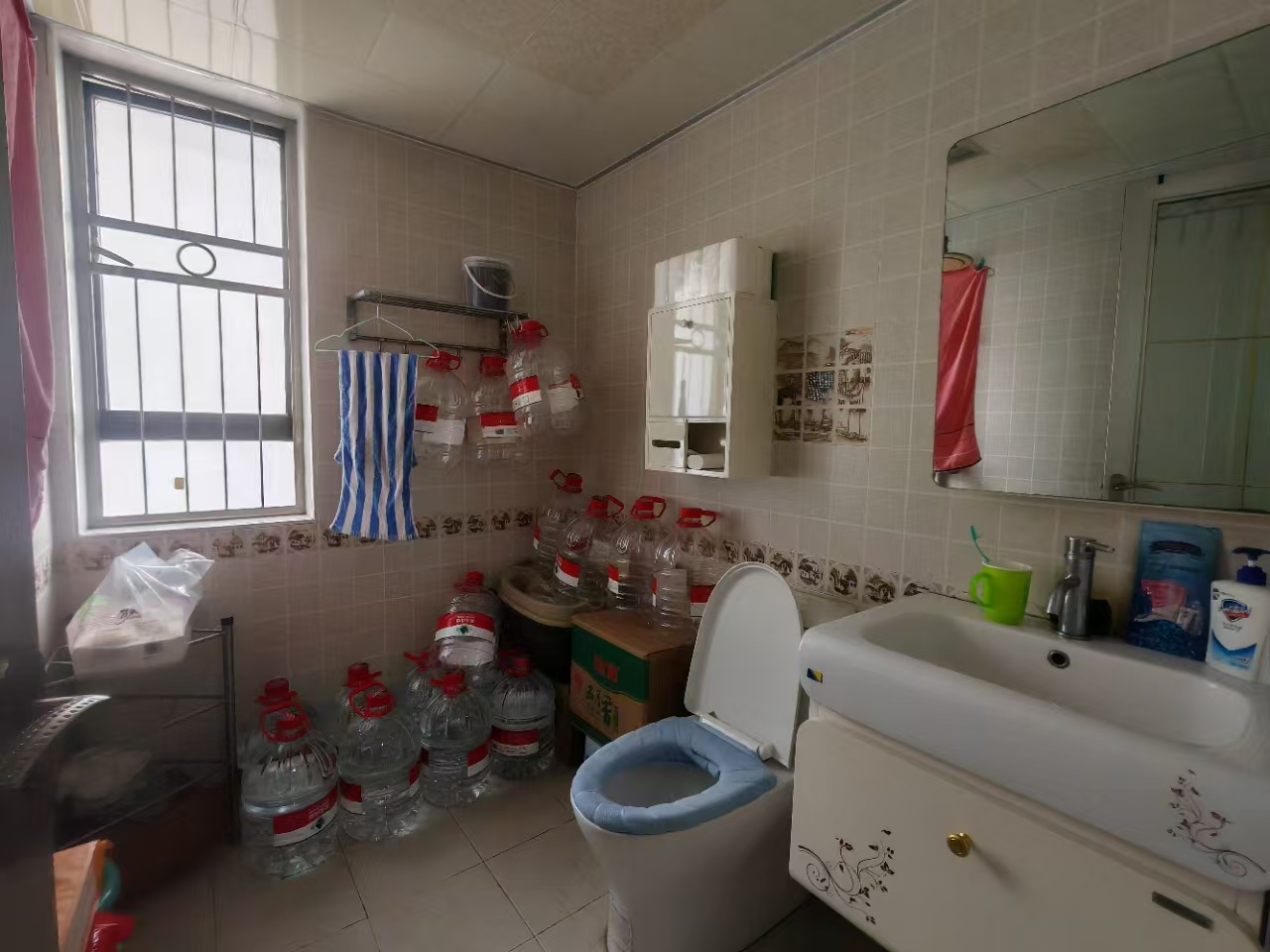 太一御江城 3室2厅2卫 2000.0元/月 太一御江城 3室2厅2卫 2000.0元/月室内图