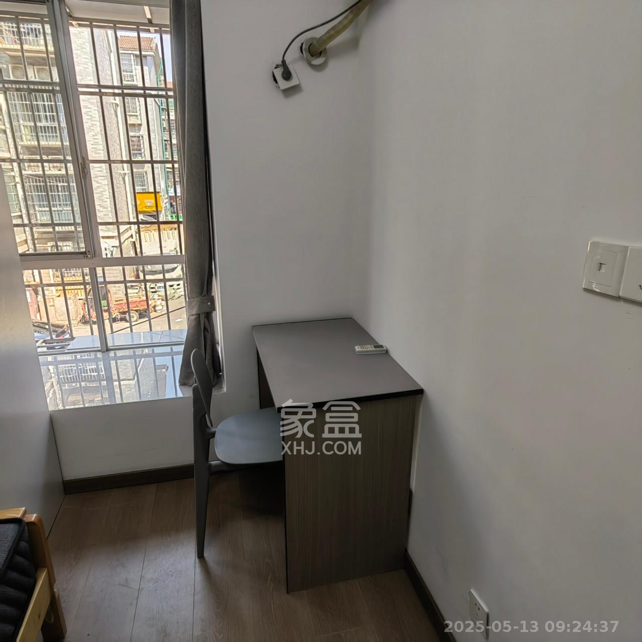 长庆小区  1室0厅0卫   1200.00元/月室内图