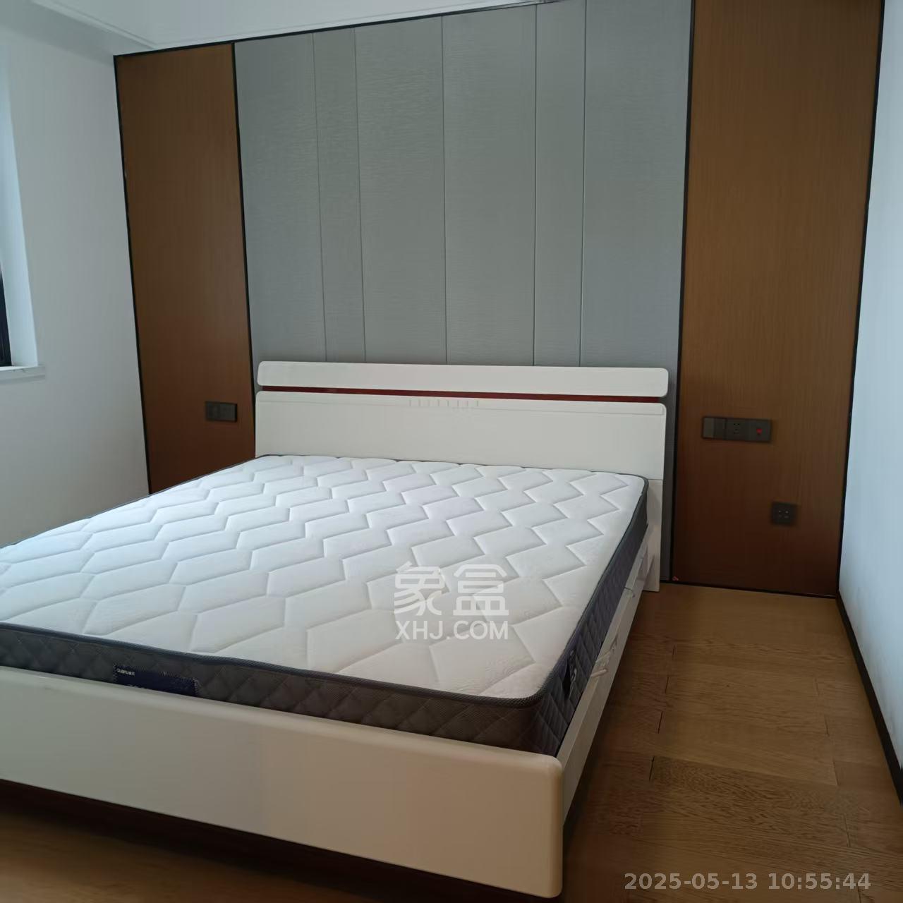 万科魅力之城天阔里 4室2厅2卫 3700.0元/月 万科魅力之城天阔里 4室2厅2卫 3700.0元/月室内图