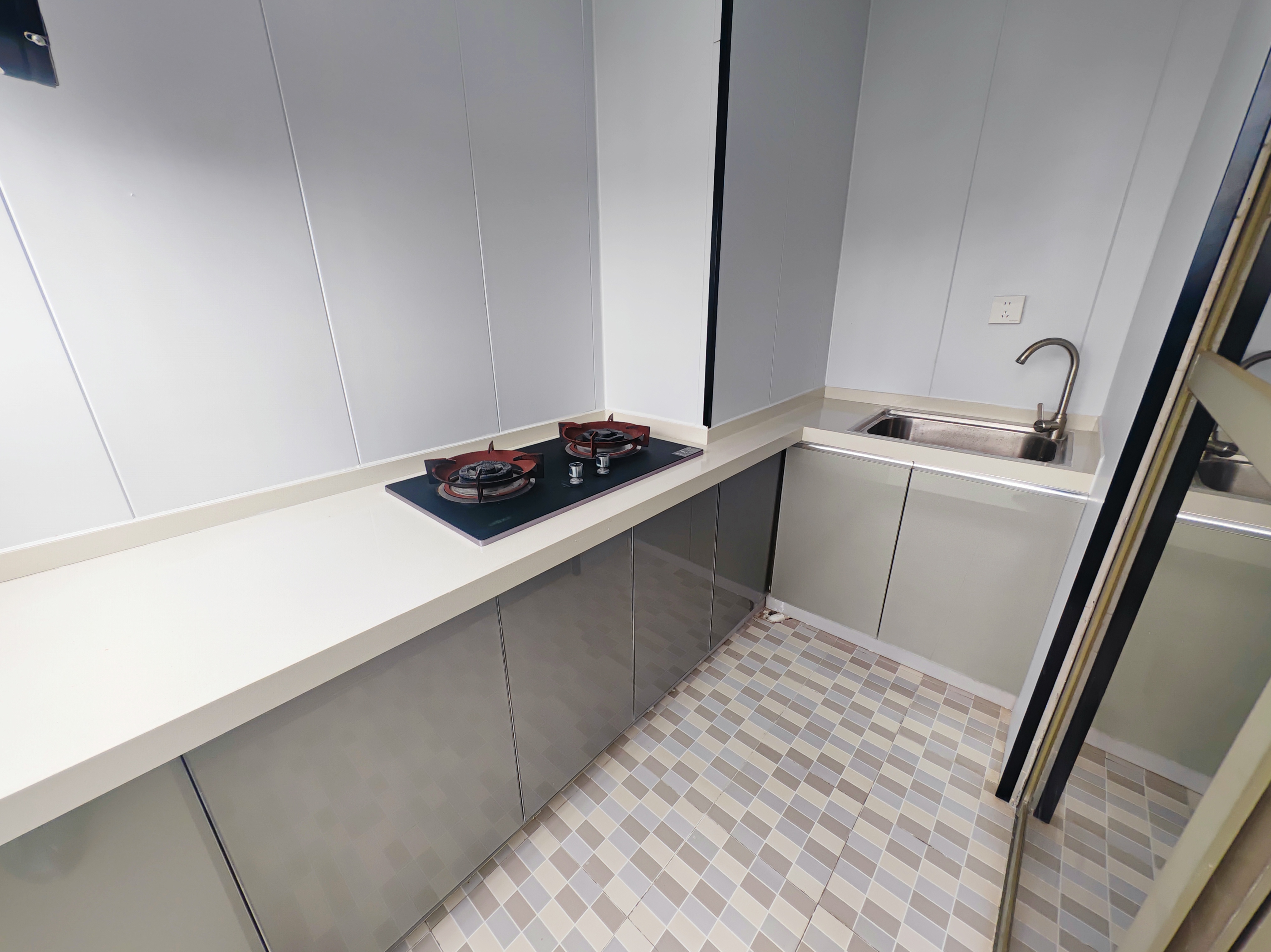 海岸壹号 1室0厅0卫 2700.0元/月 海岸壹号 1室0厅0卫 2700.0元/月室内图