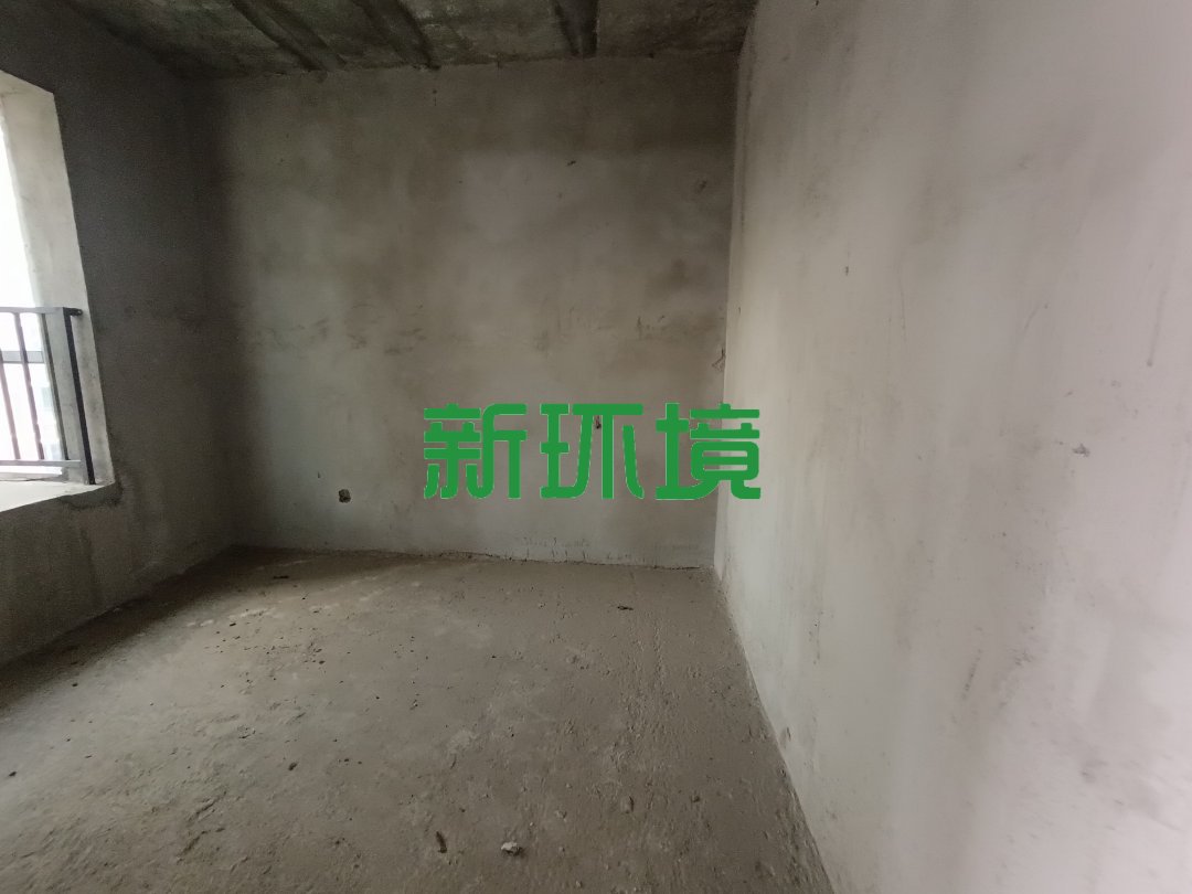 东方明珠  3室2厅2卫    51.0万