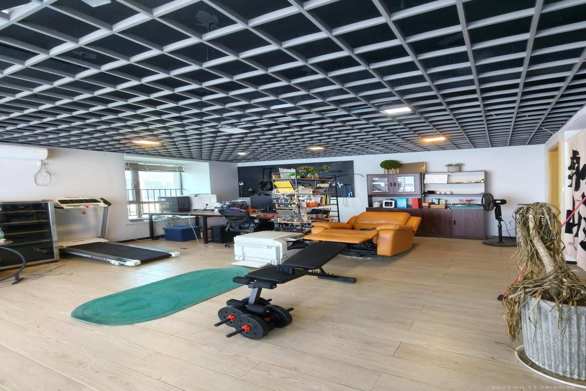 中海国际二期  1室1厅1卫    1200.0元/月 中海国际二期  1室1厅1卫    1200.0元/月室内图