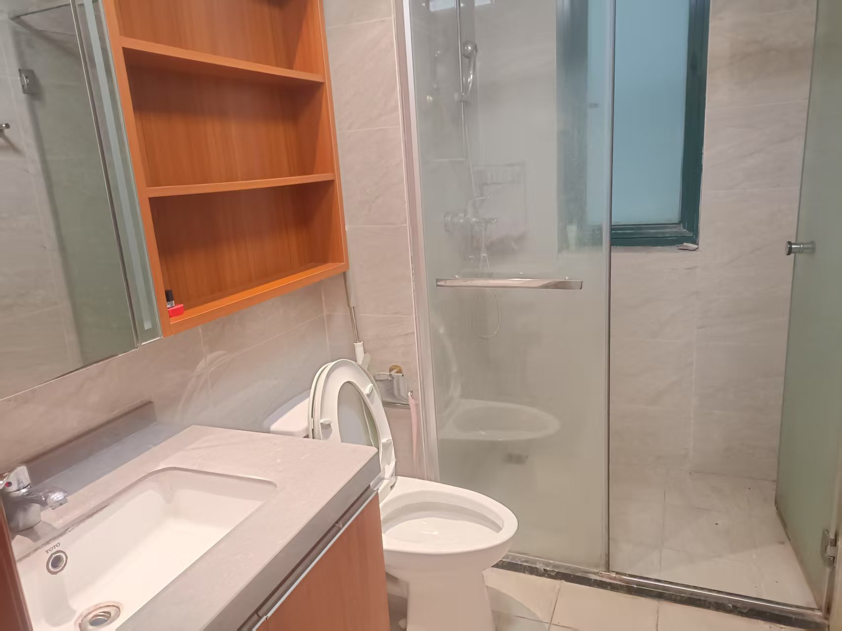 恒大绿洲 2室2厅1卫 1500.0元/月 恒大绿洲 2室2厅1卫 1500.0元/月室内图