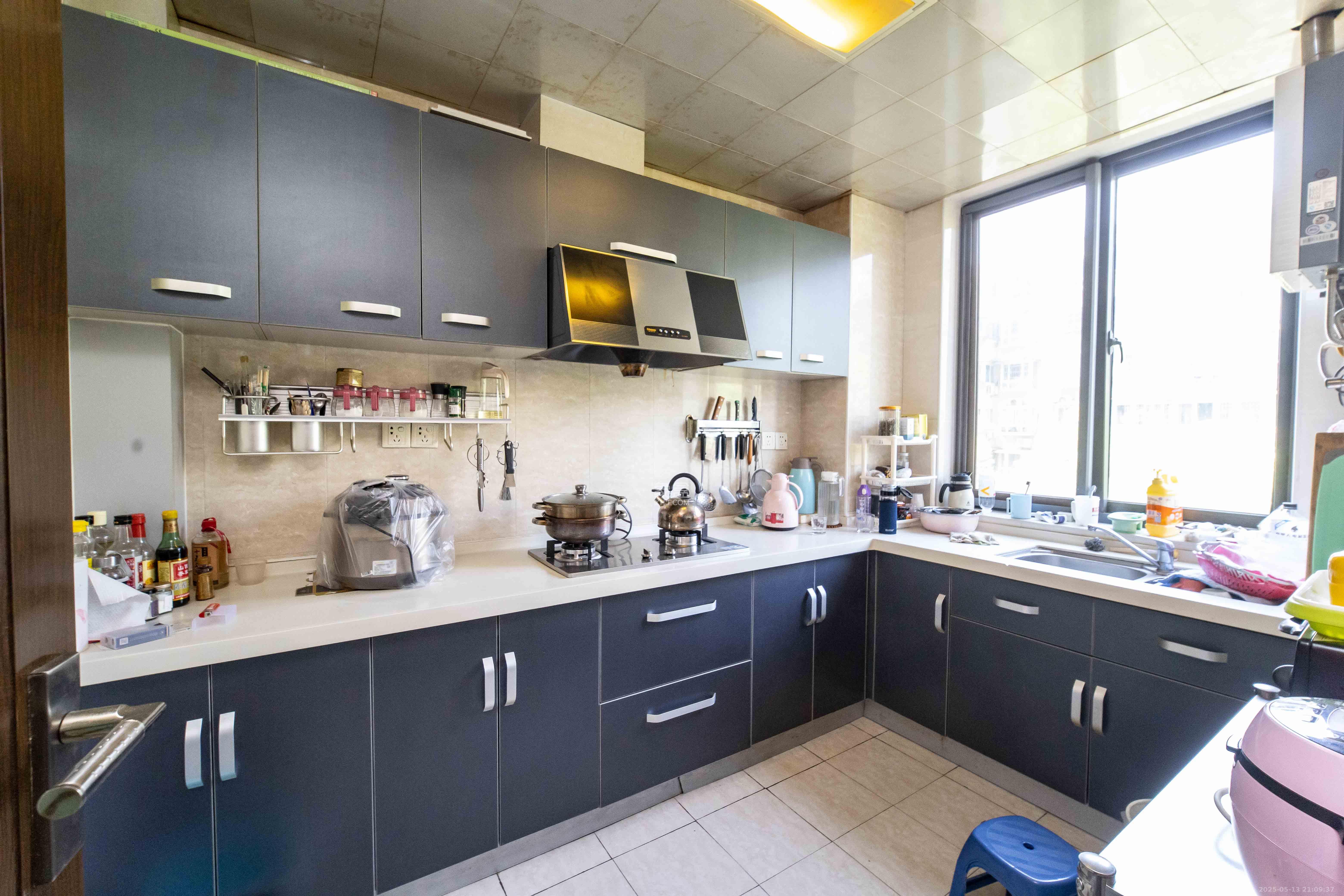 长房东郡  3室2厅2卫    145.0万 长房东郡  3室2厅2卫    145.0万厨房