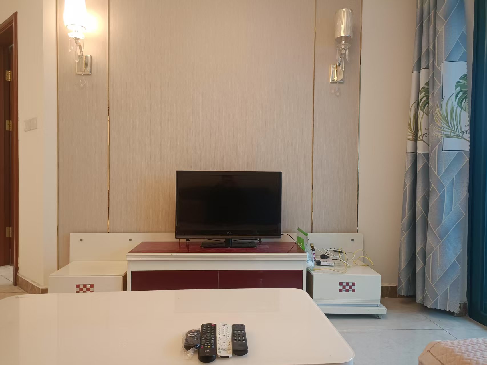 恒大绿洲 2室2厅1卫 1500.0元/月 恒大绿洲 2室2厅1卫 1500.0元/月室内图