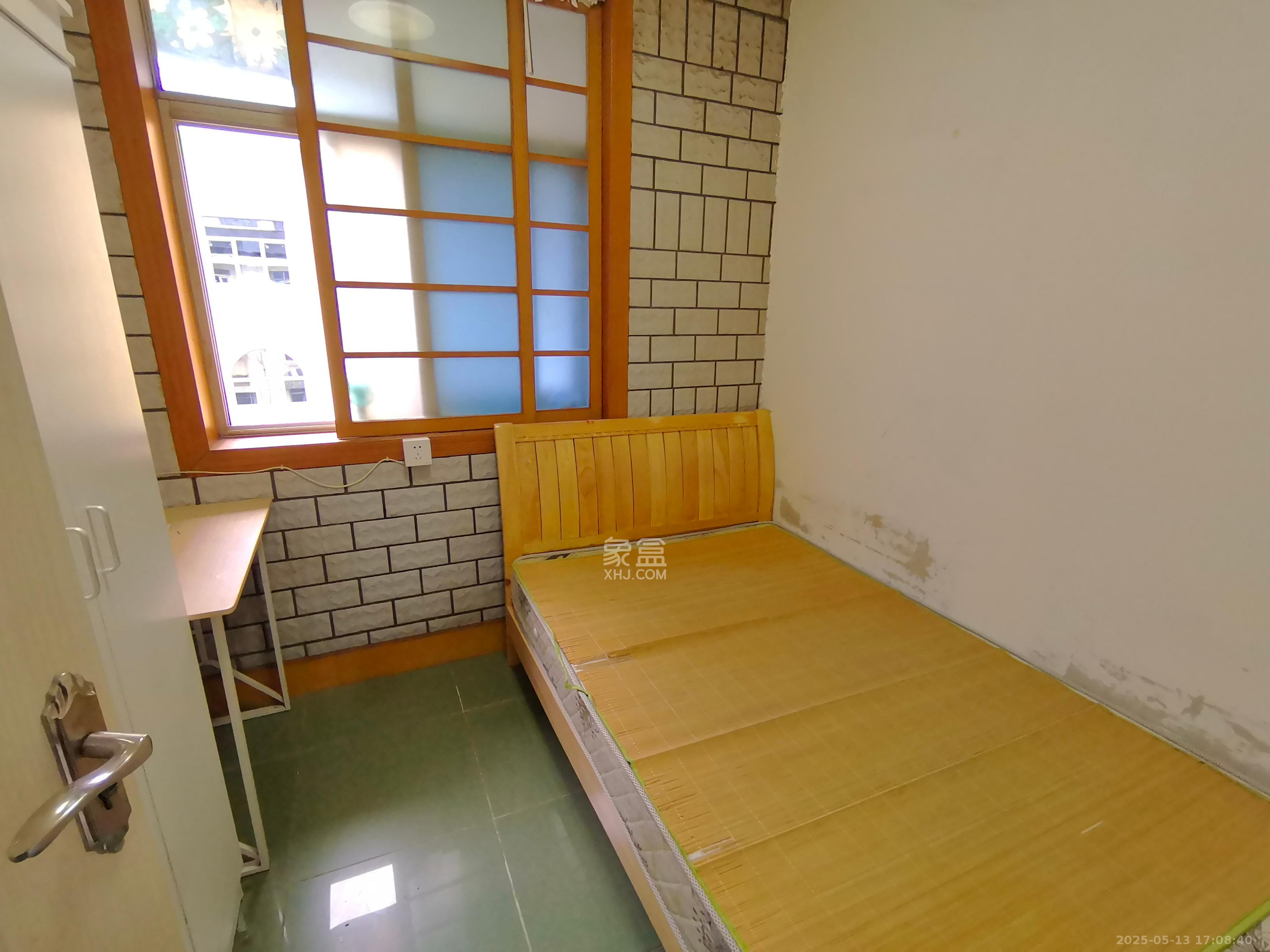 邵阳坪农垦局宿舍9号  3室1厅1卫   2200.00元/月室内图