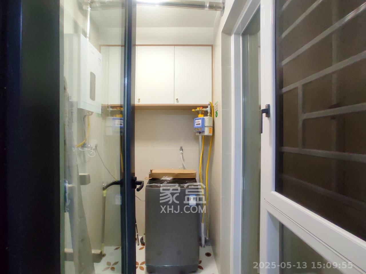 蔷薇国际  1室1厅1卫   1700.00元/月室内图