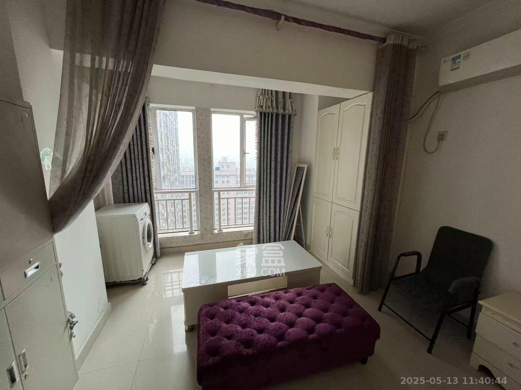 万象凯旋湾 1室1厅1卫 1500.0元/月 万象凯旋湾 1室1厅1卫 1500.0元/月室内图