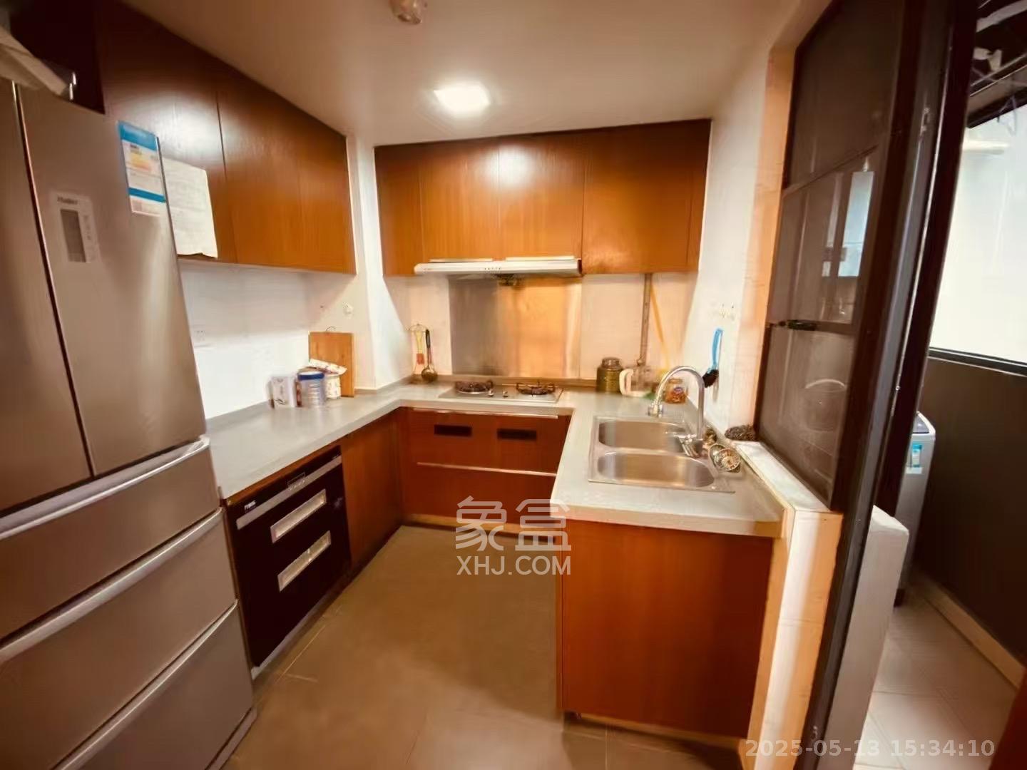 万科金域华府三四期 1室2厅2卫 3500.0元/月 万科金域华府三四期 1室2厅2卫 3500.0元/月室内图