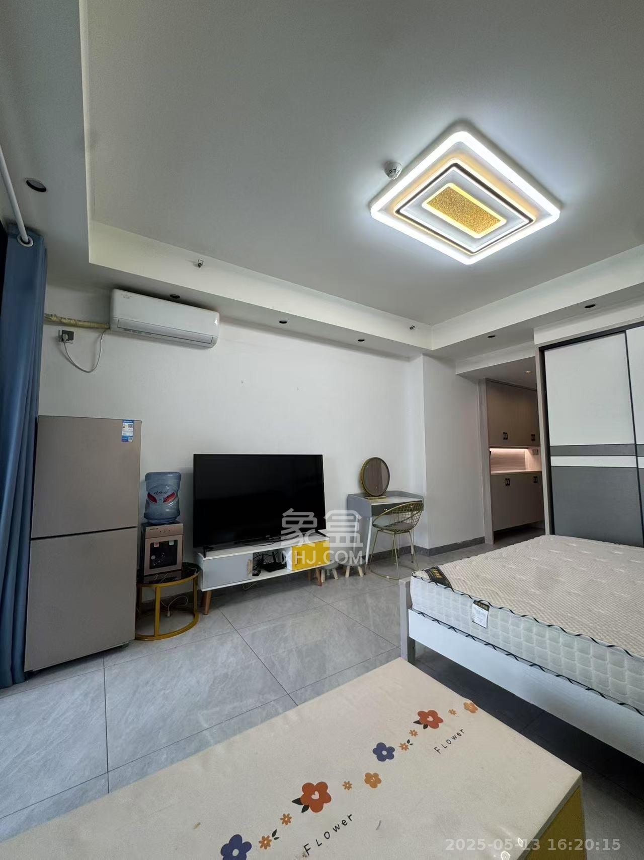 中建嘉和城  1室1厅1卫   1500.00元/月室内图
