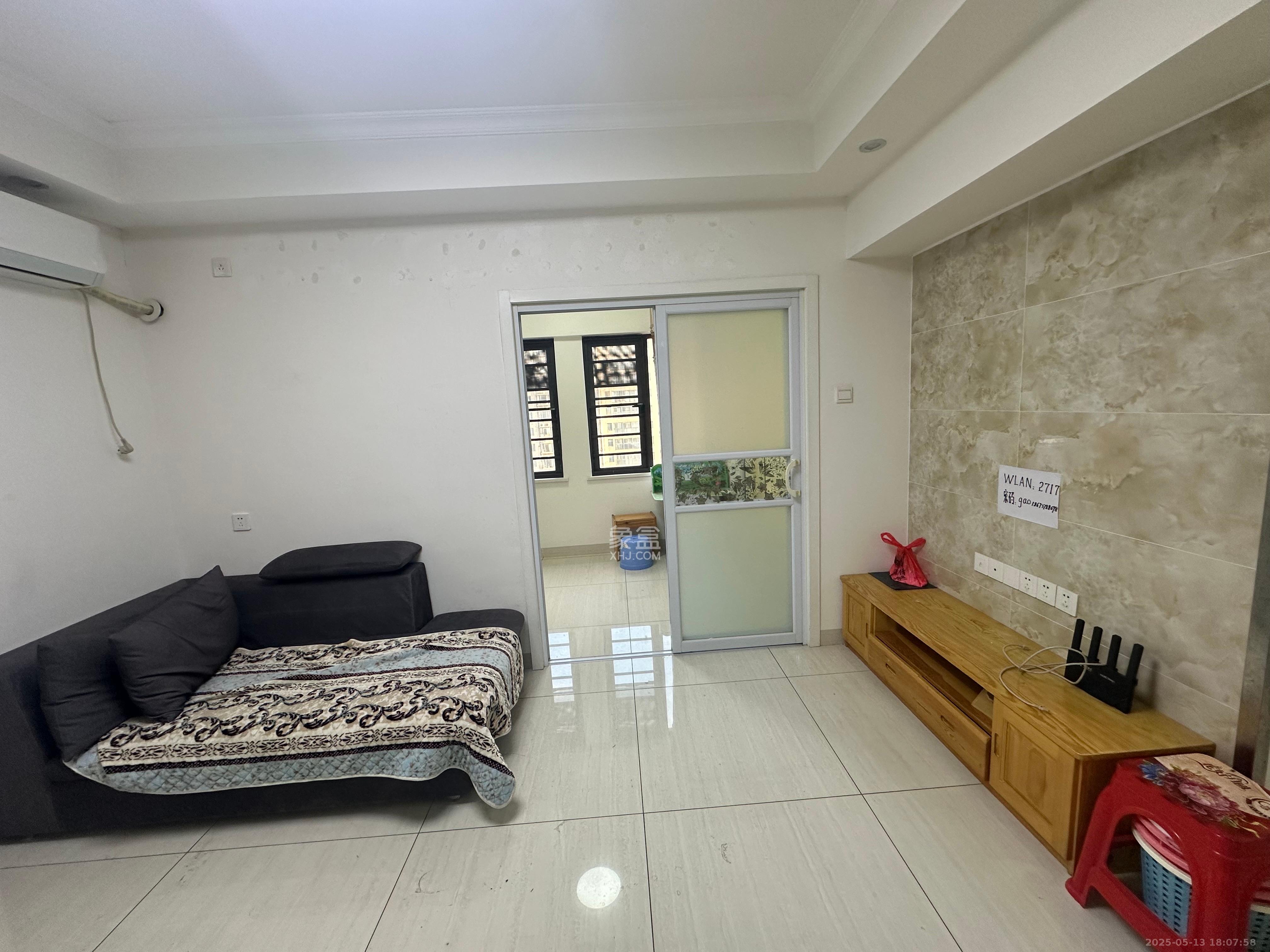 钰龙天下二期(钰龙佳园) 1室1厅1卫 2000.0元/月 钰龙天下二期(钰龙佳园) 1室1厅1卫 2000.0元/月室内图