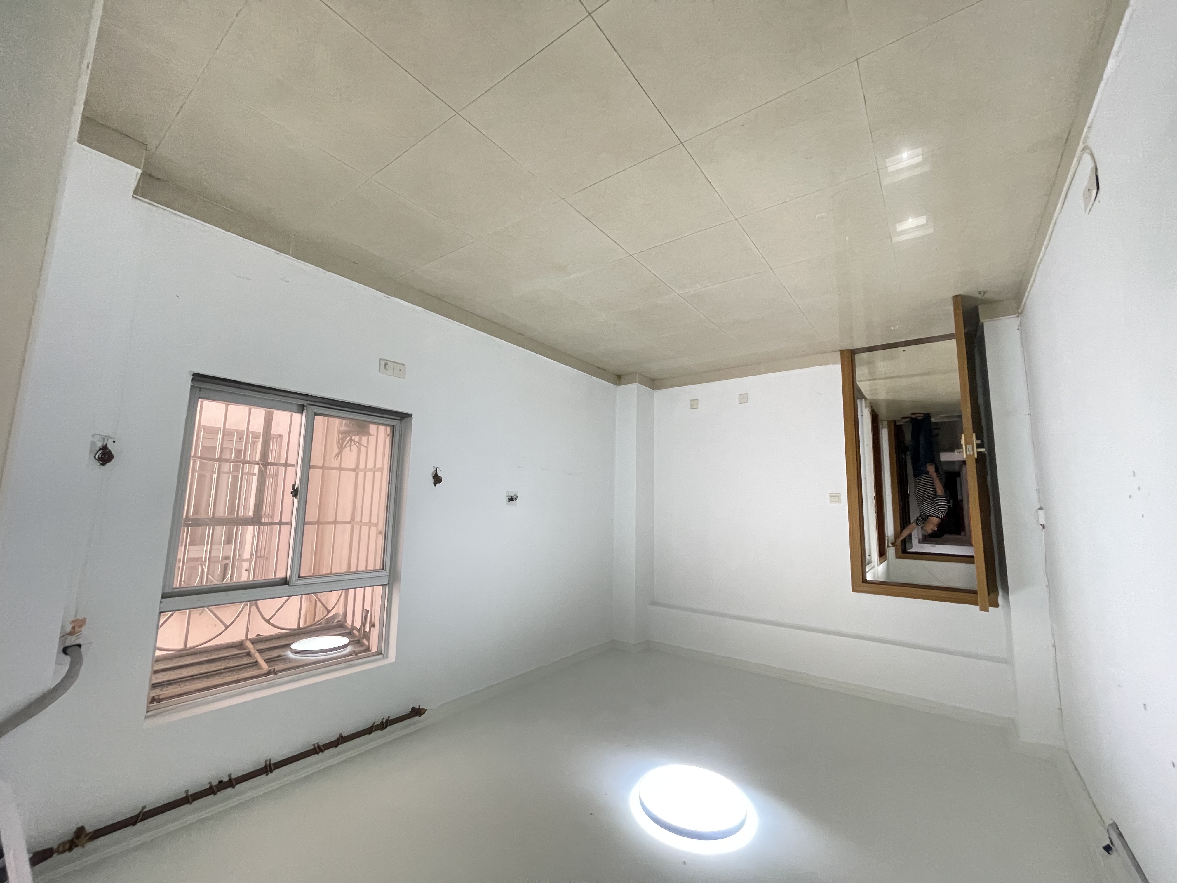 四季大厦 2室2厅1卫 2100.0元/月 四季大厦 2室2厅1卫 2100.0元/月室内图