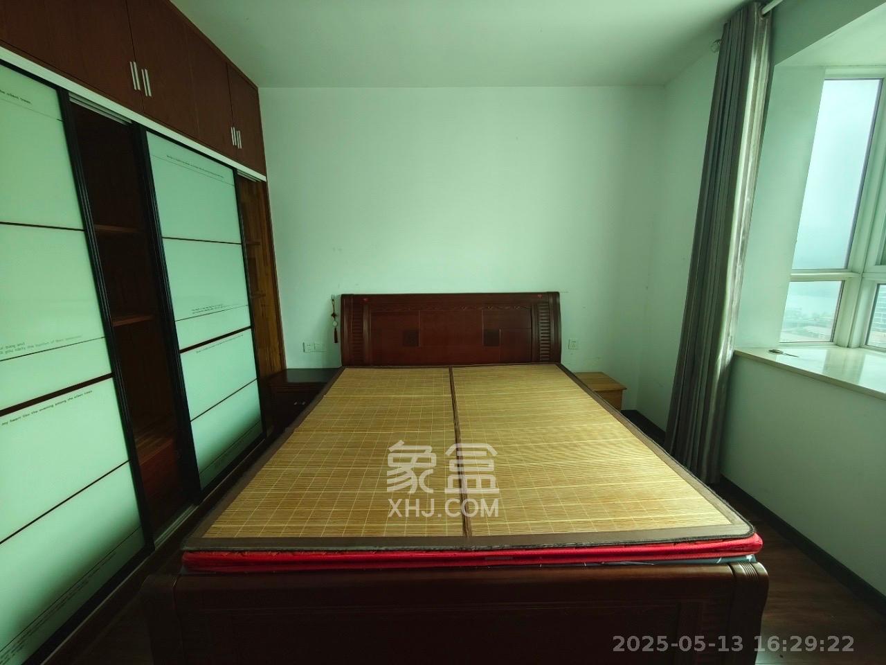 格林星城  3室2厅2卫    3100.0元/月室内图