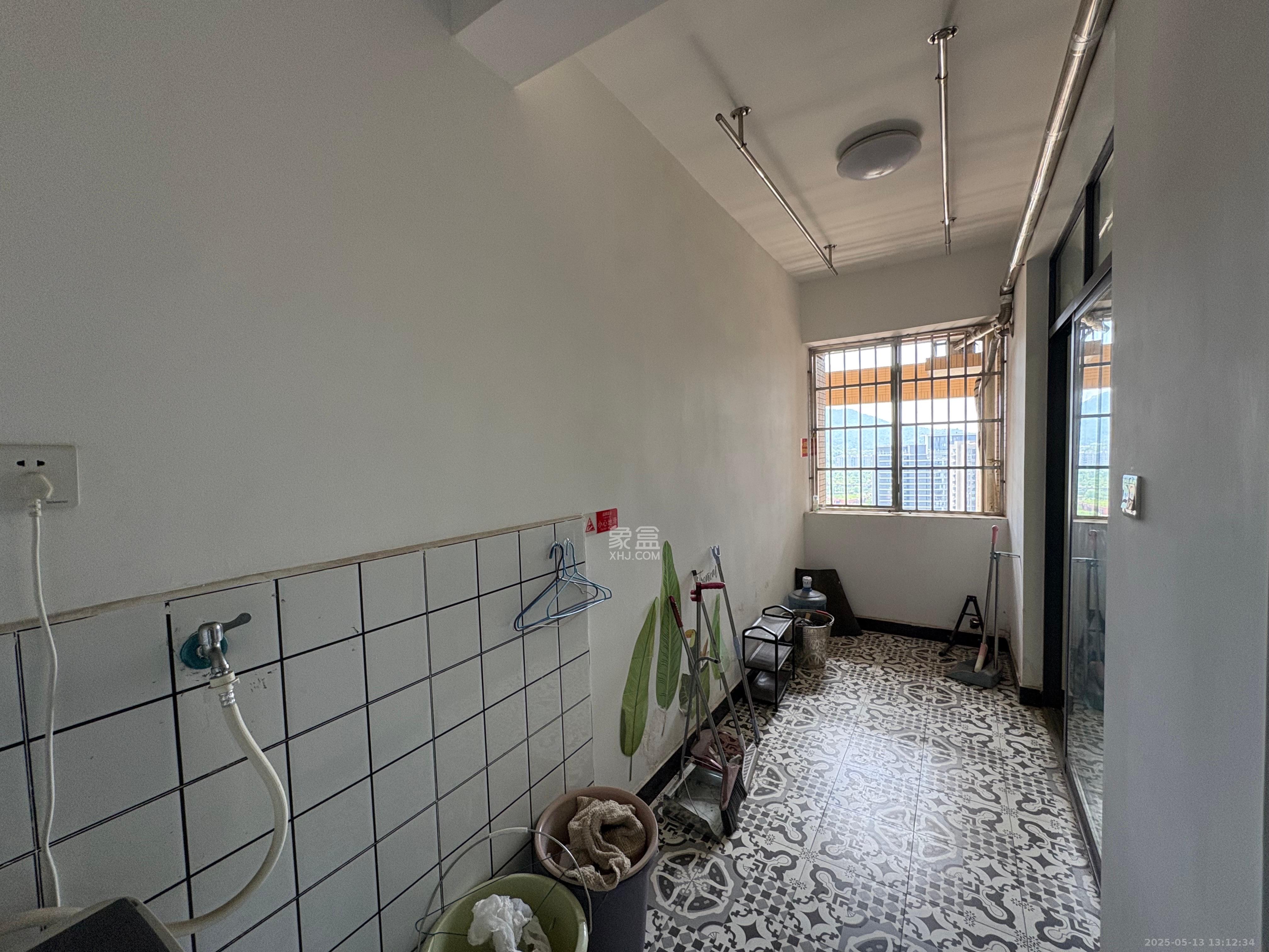 西子湖畔沃府  3室2厅1卫   2600.00元/月室内图