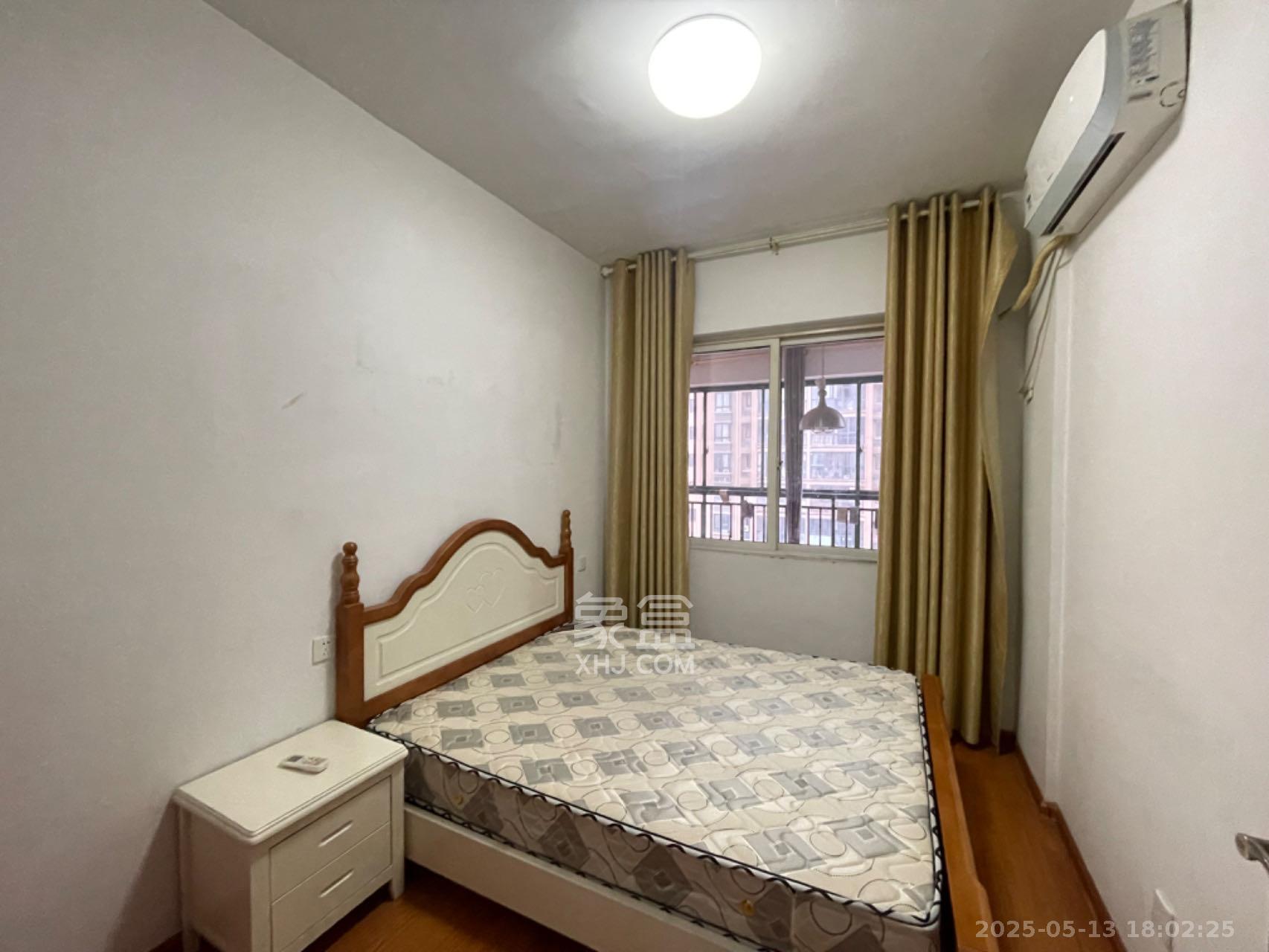 星城荣域 3室2厅1卫 3200.0元/月 星城荣域 3室2厅1卫 3200.0元/月室内图