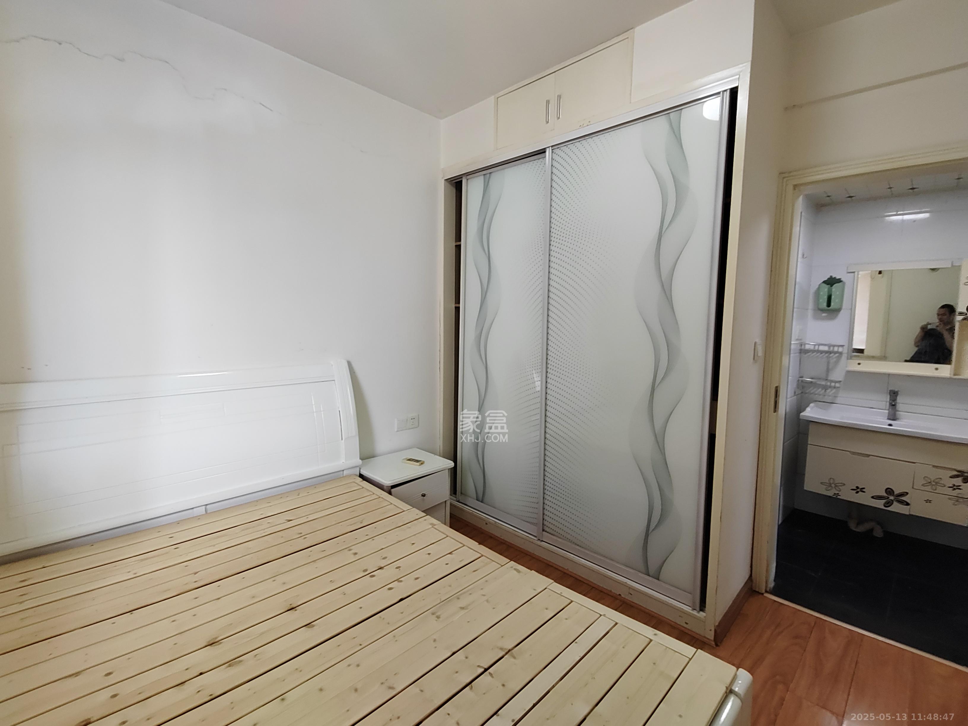 铂宫  3室2厅1卫   3700.00元/月室内图