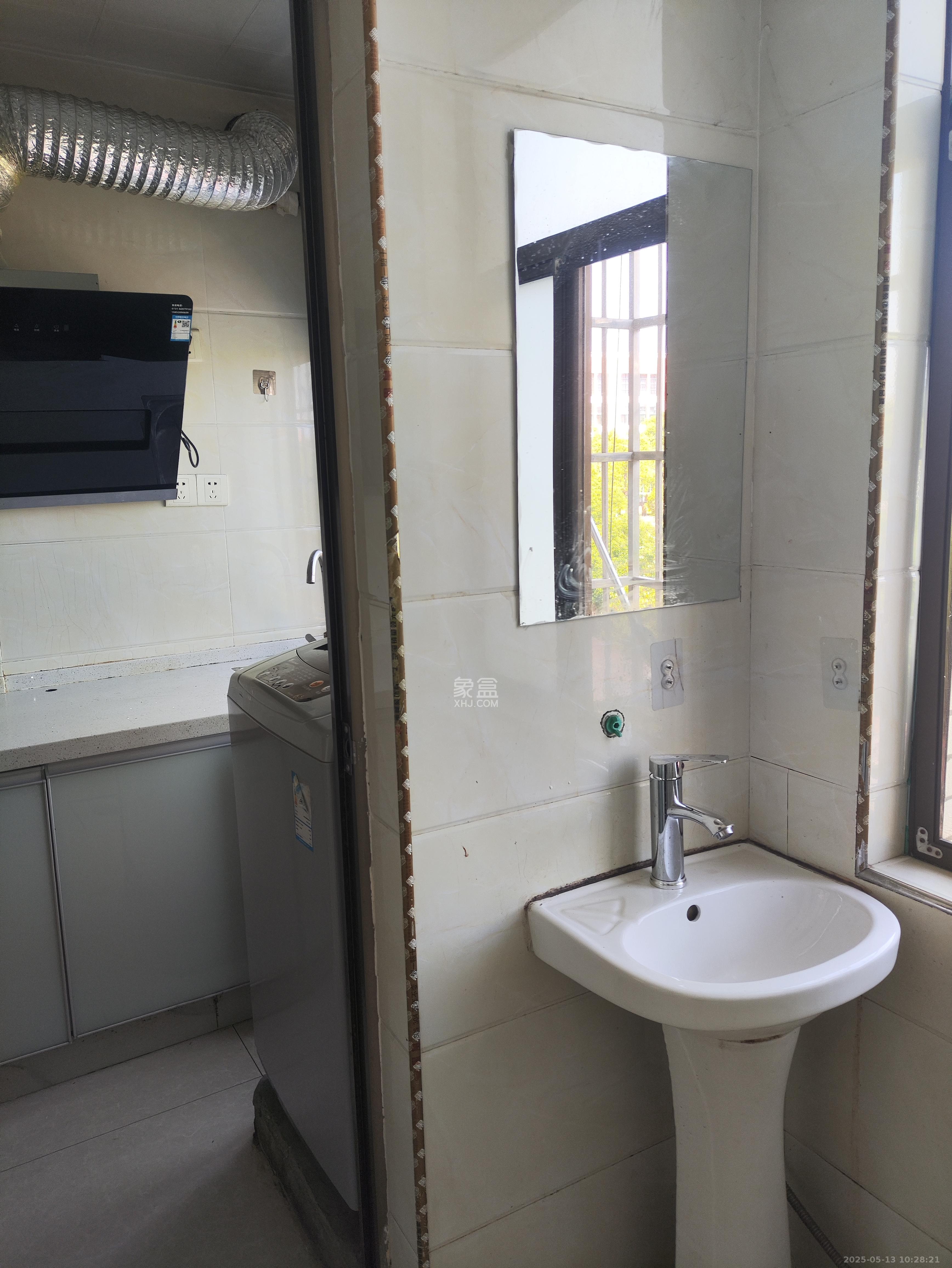 龙塘安置区(龙塘小区) 1室1厅1卫 800.0元/月 龙塘安置区(龙塘小区) 1室1厅1卫 800.0元/月室内图