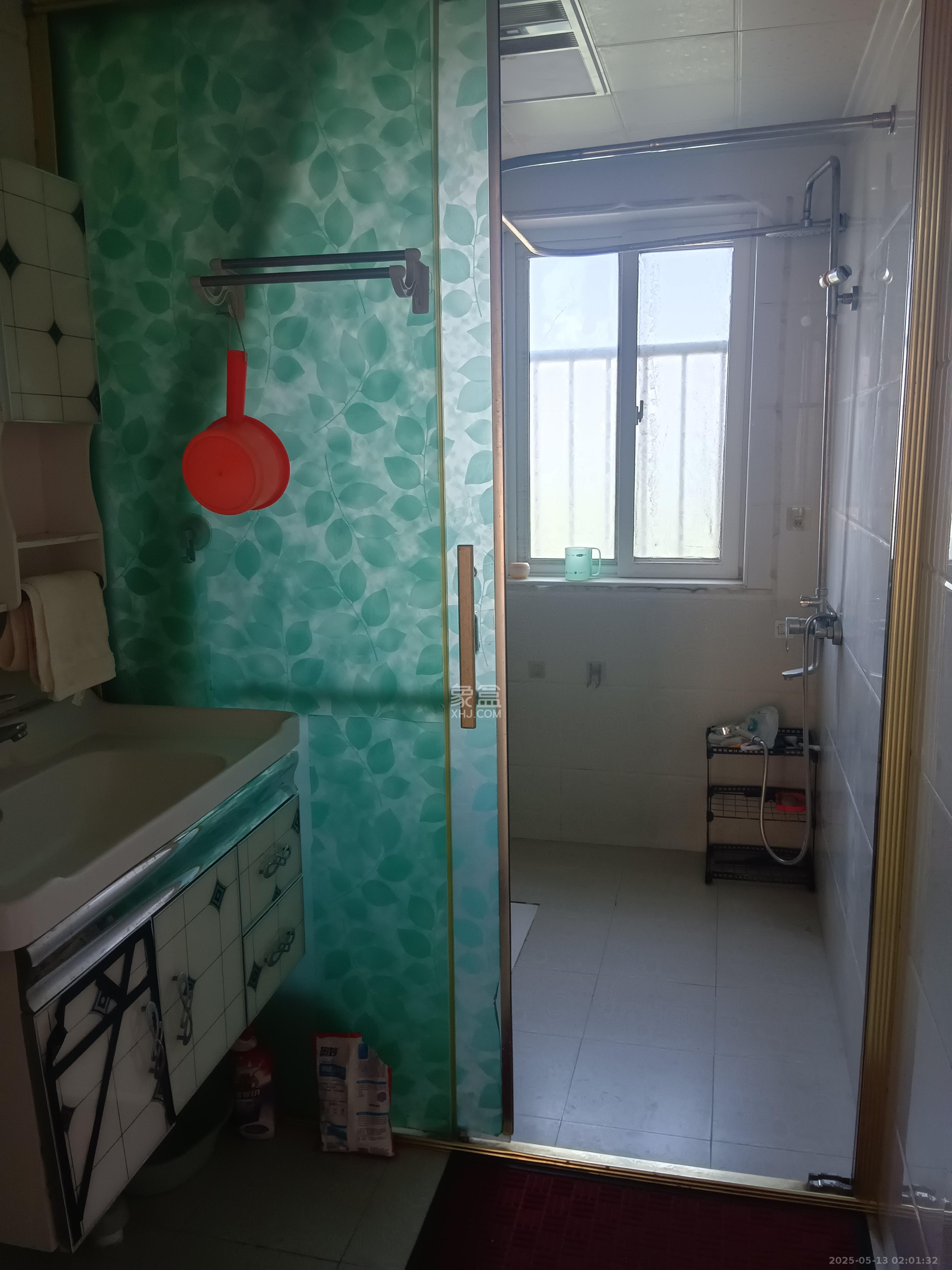 领东汇 3室2厅2卫 2700.0元/月 领东汇 3室2厅2卫 2700.0元/月室内图