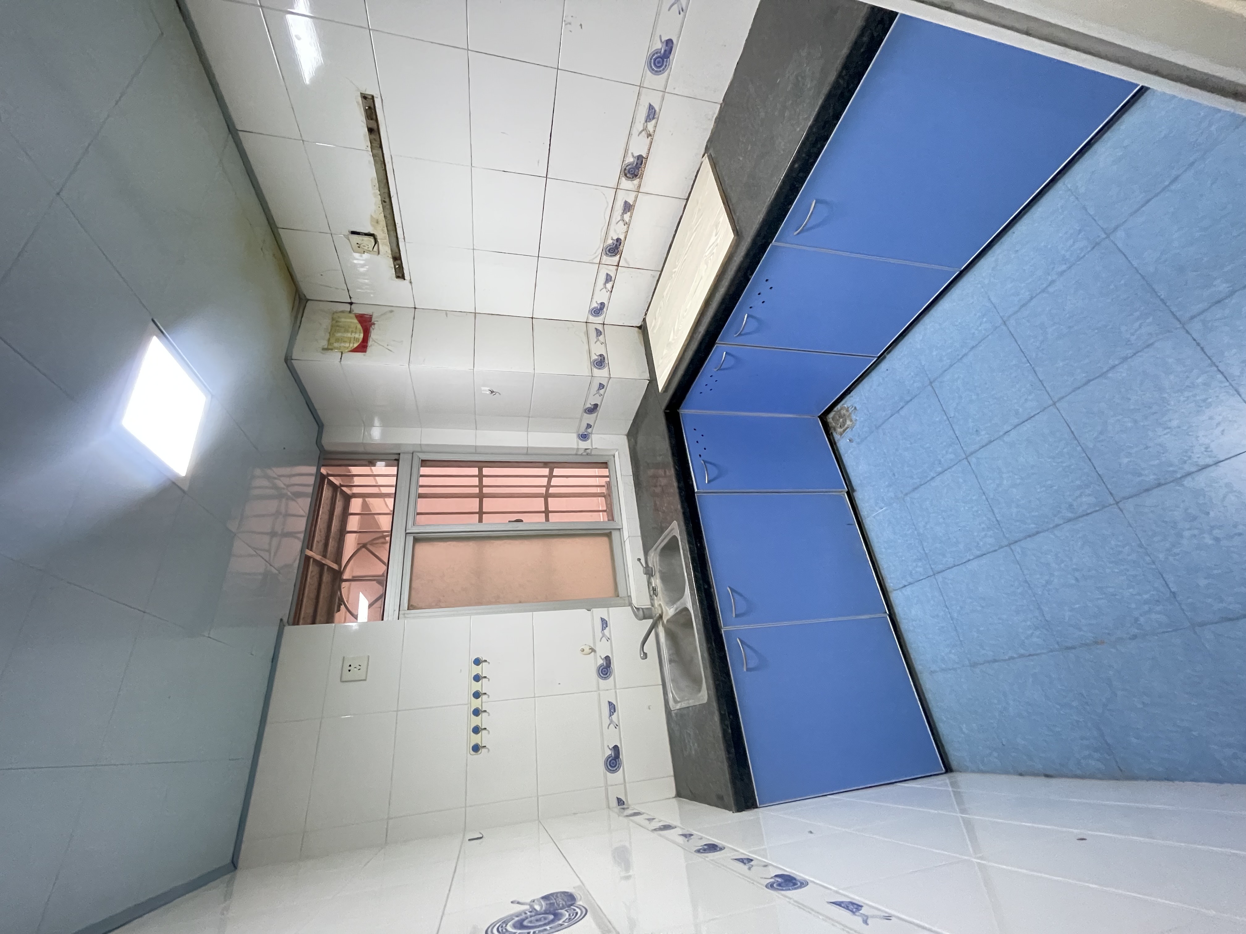 四季大厦 2室2厅1卫 2100.0元/月 四季大厦 2室2厅1卫 2100.0元/月室内图