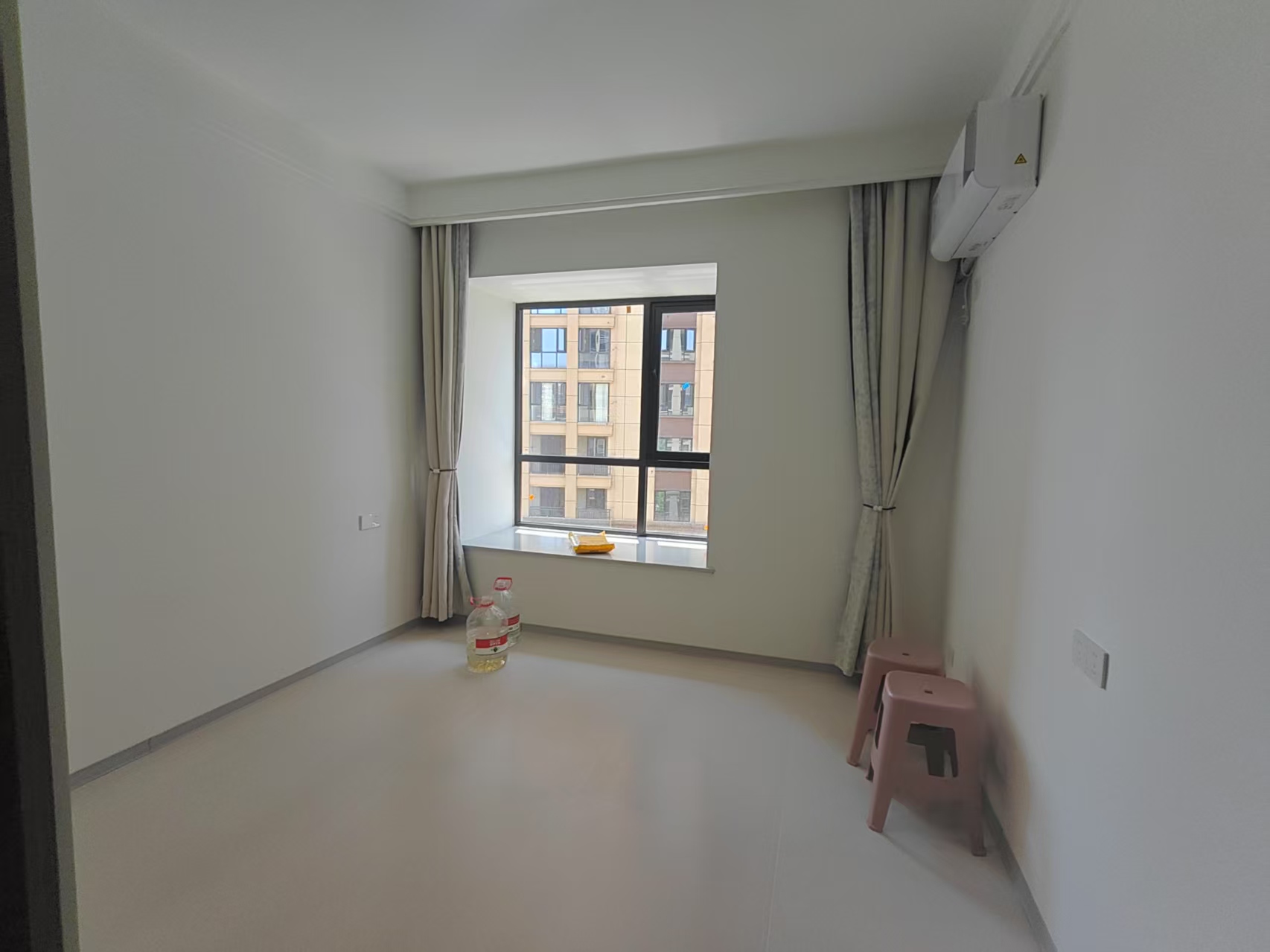 金达源 3室2厅2卫 65.0万 金达源 3室2厅2卫 65.0万室内图