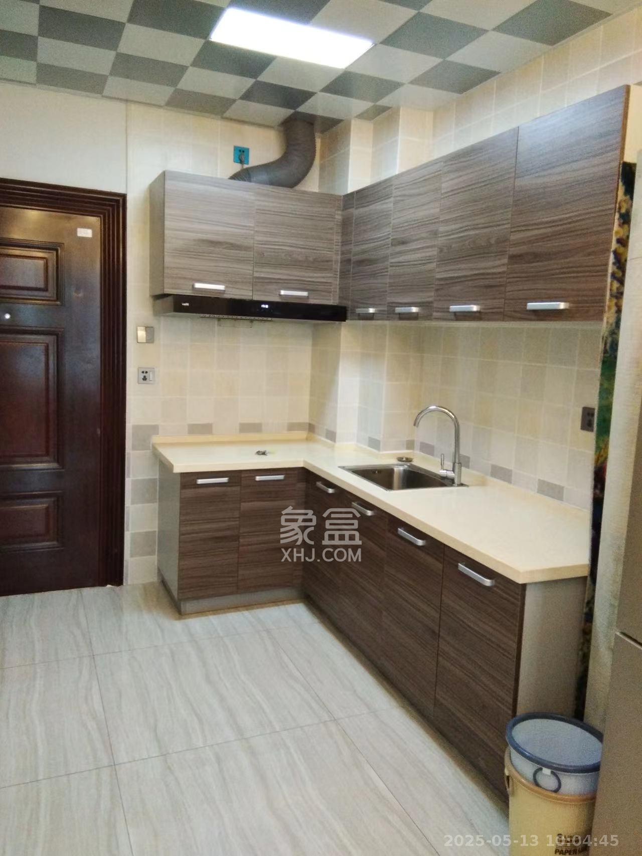 听香水榭  1室1厅1卫   1900.00元/月室内图