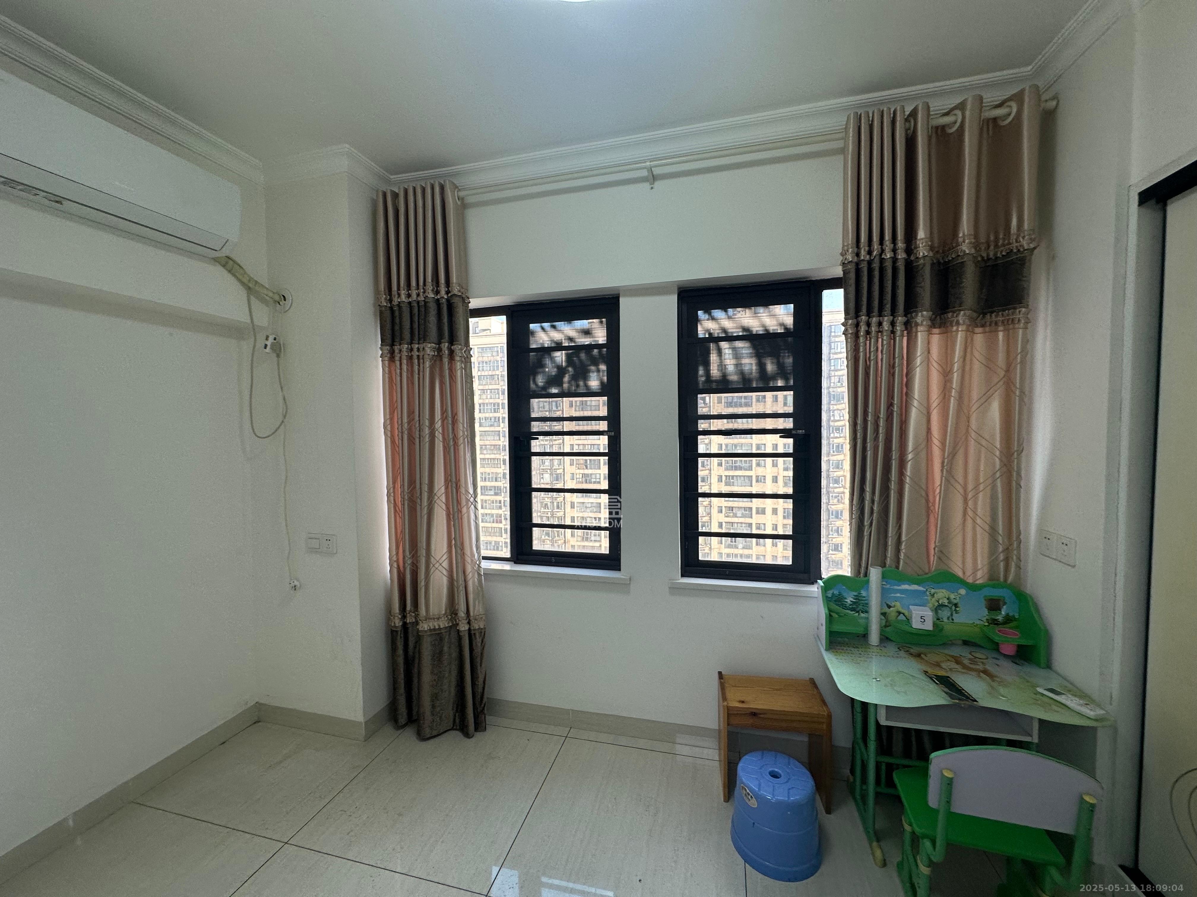 钰龙天下二期(钰龙佳园) 1室1厅1卫 2000.0元/月 钰龙天下二期(钰龙佳园) 1室1厅1卫 2000.0元/月室内图