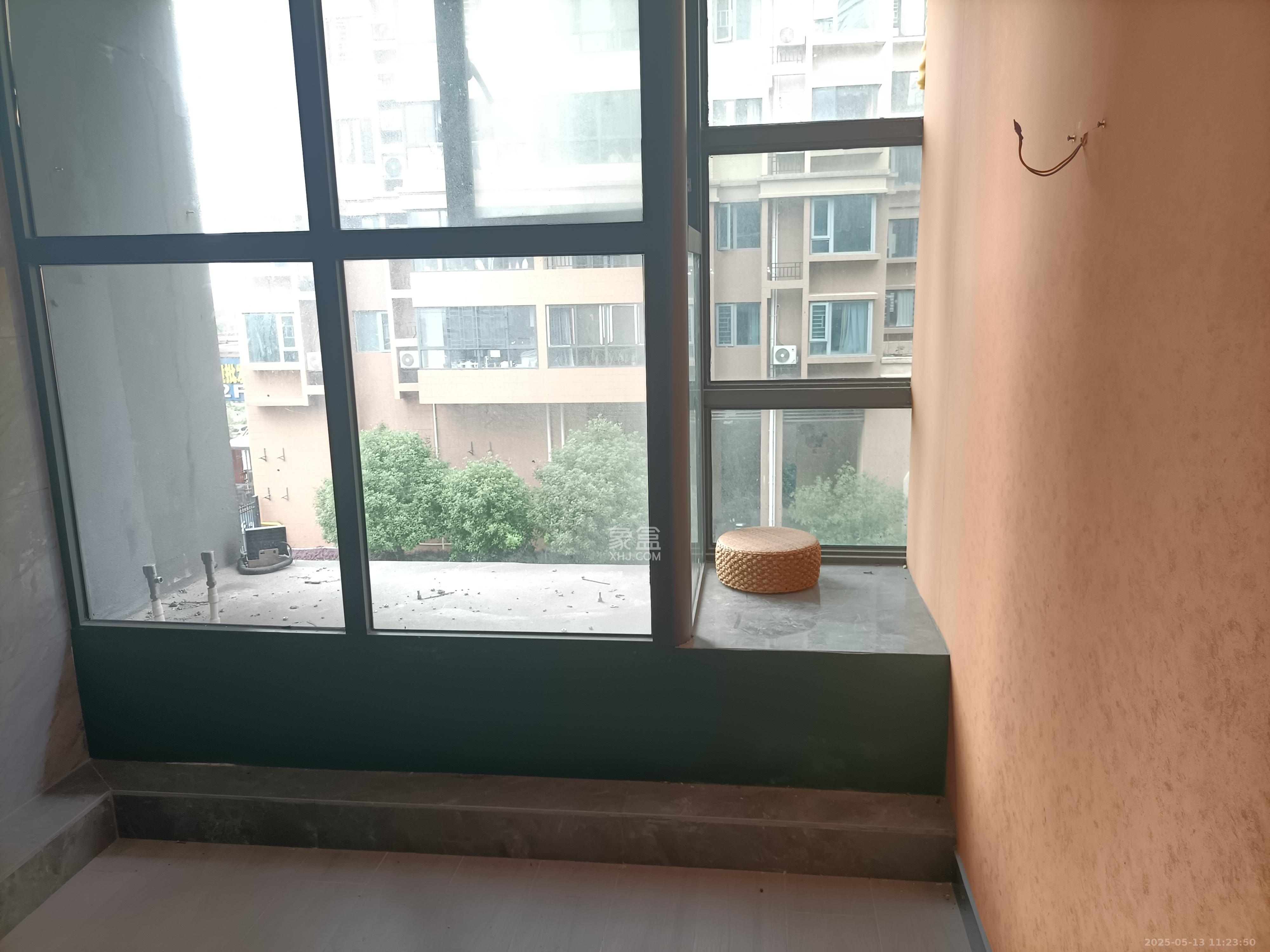 錢(qián)隆世家   63.21㎡     2000.00元/月室內(nèi)圖