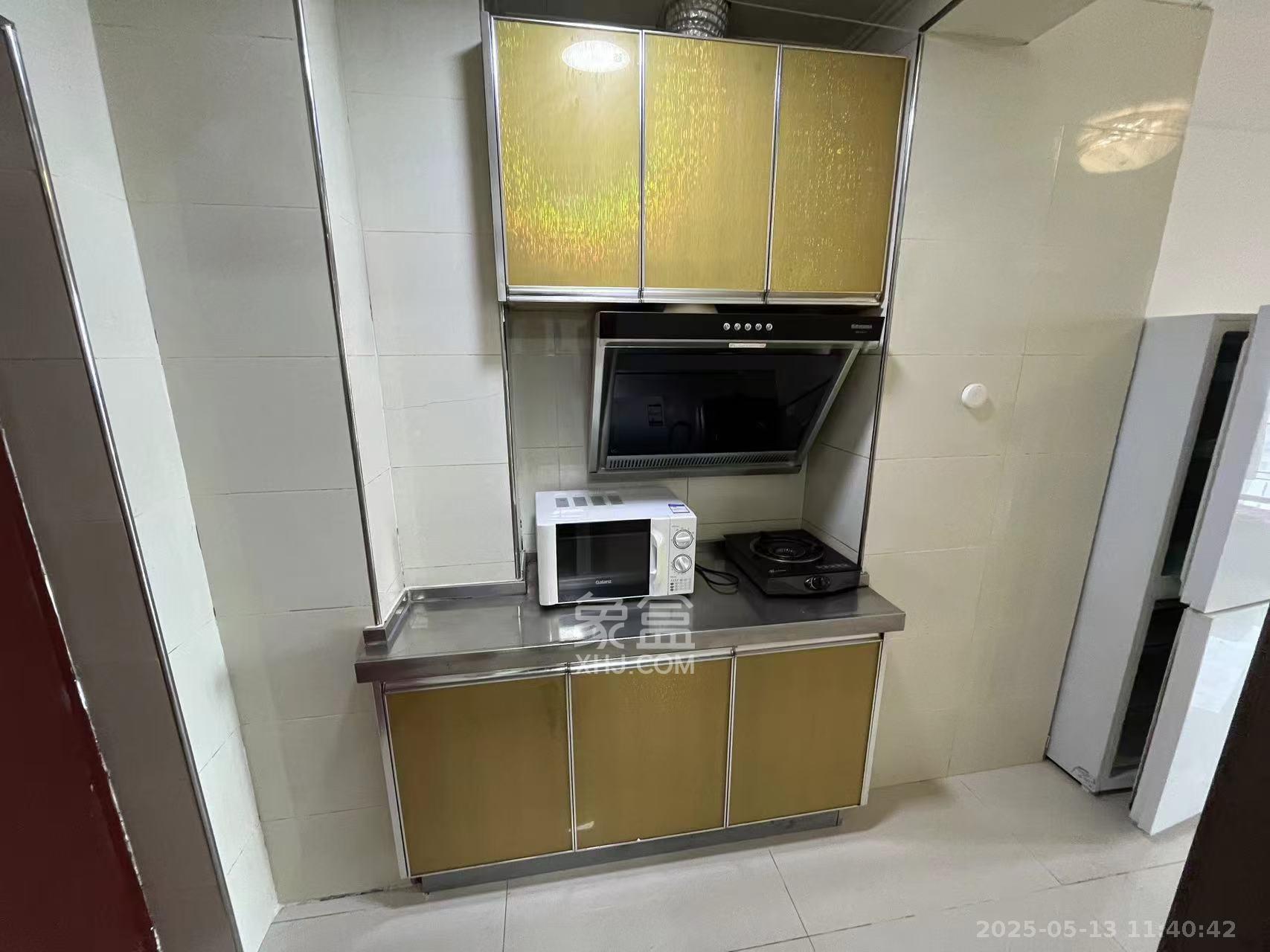 万象凯旋湾  1室1厅1卫    1500.0元/月室内图