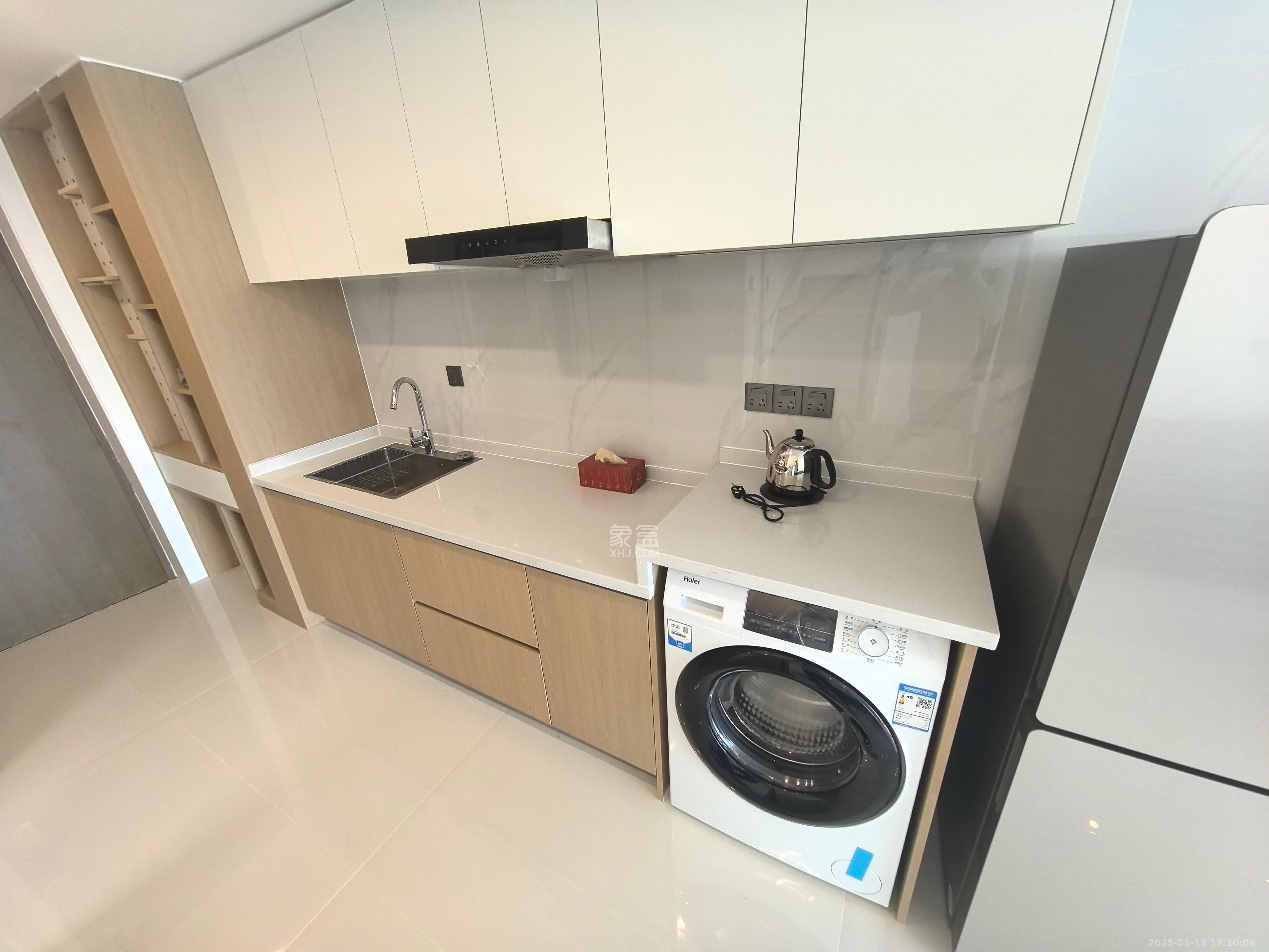中建宝铂公馆   43.0㎡     3300.00元/月室内图