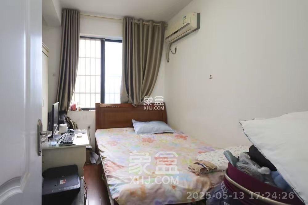 滨江海棠湾 3室2厅1卫 2000.0元/月 滨江海棠湾 3室2厅1卫 2000.0元/月室内图