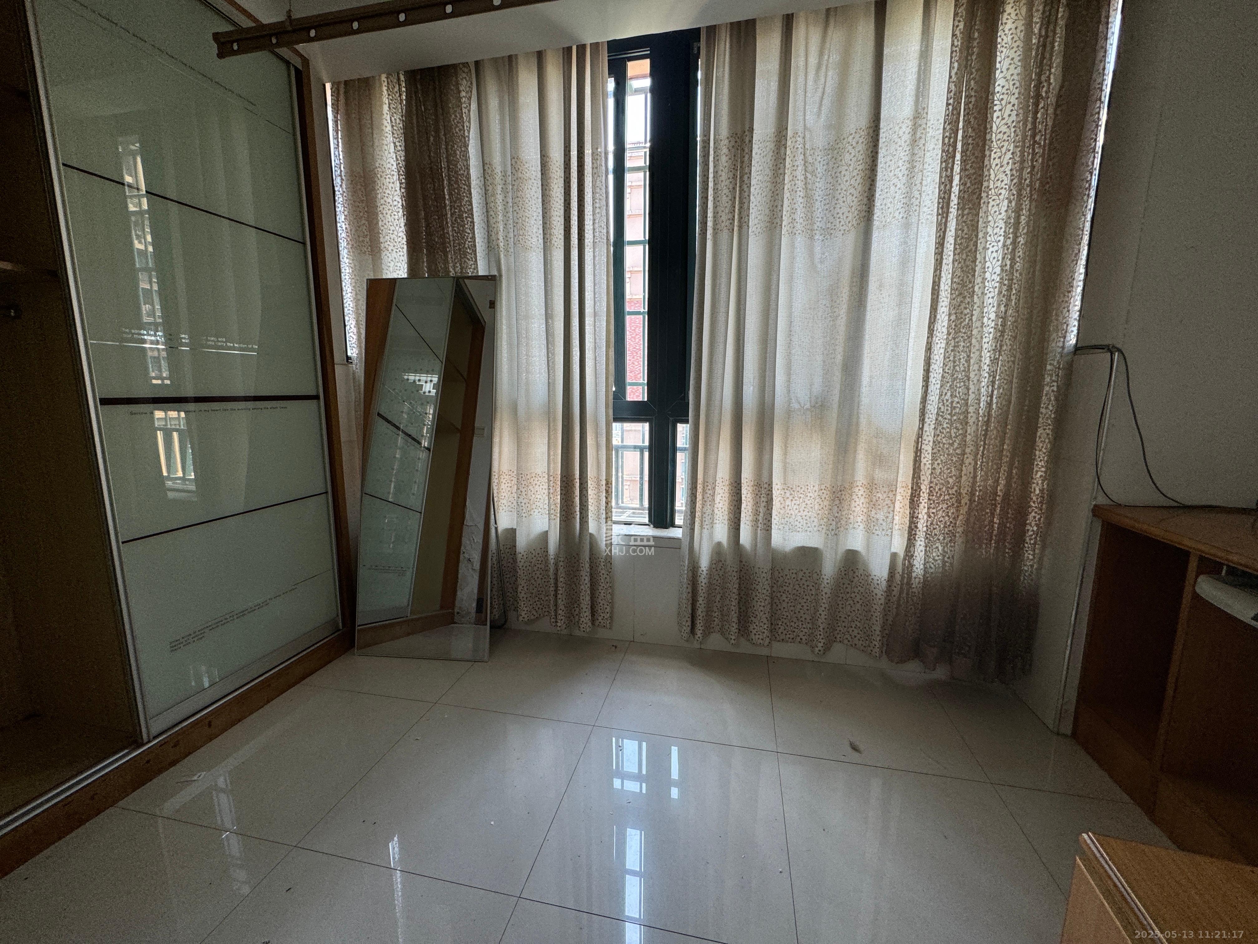 东玺门 2室1厅1卫 2500.0元/月 东玺门 2室1厅1卫 2500.0元/月室内图