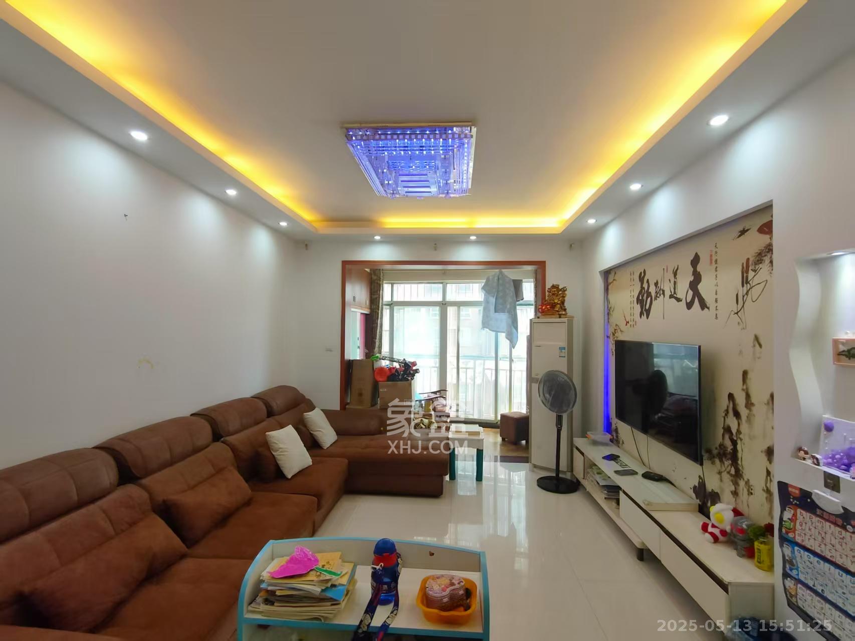 东门尚苑 3室2厅1卫 1700.0元/月 东门尚苑 3室2厅1卫 1700.0元/月室内图