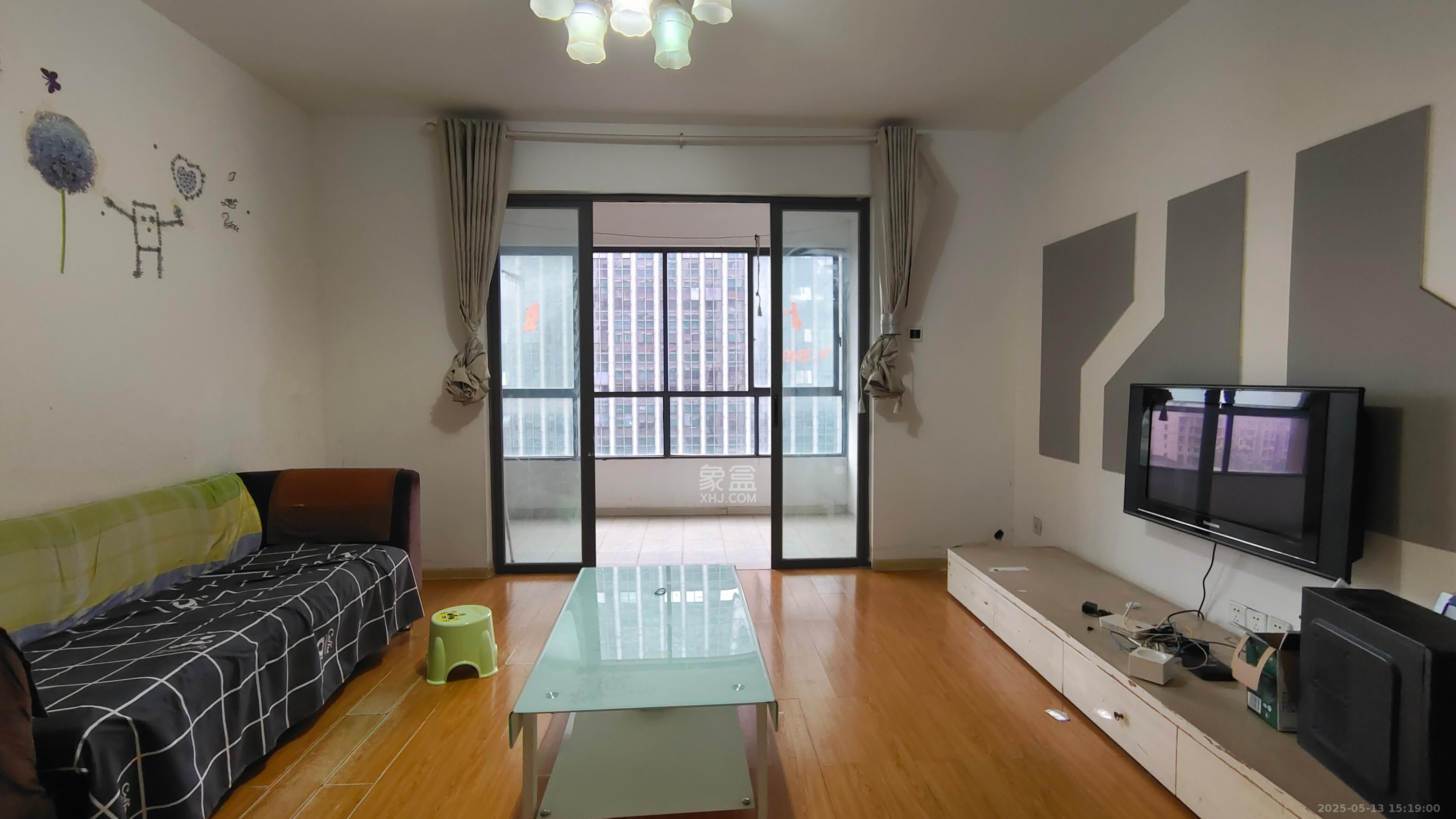 鑫远湘府华城  3室2厅2卫    1800.0元/月 鑫远湘府华城  3室2厅2卫    1800.0元/月