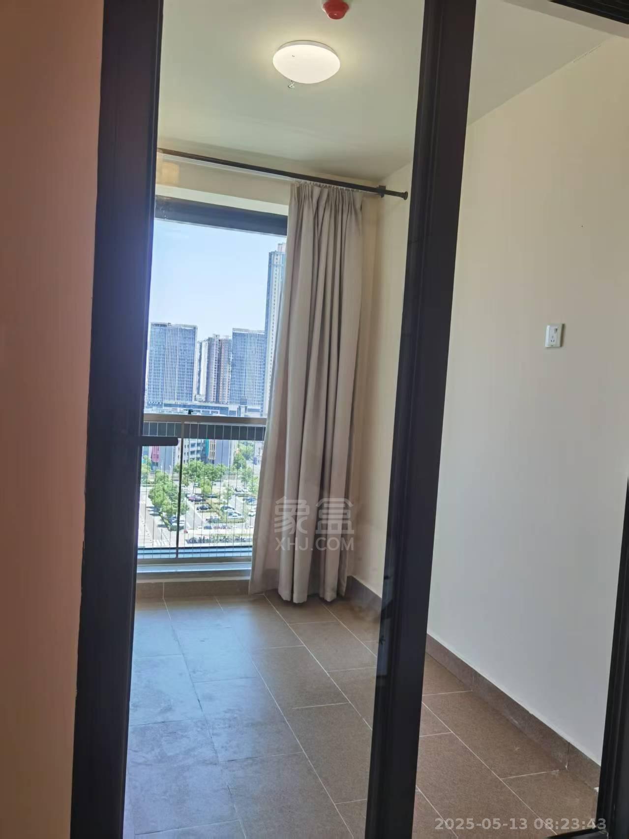 恒大华府 1室1厅1卫 1500.0元/月 恒大华府 1室1厅1卫 1500.0元/月室内图