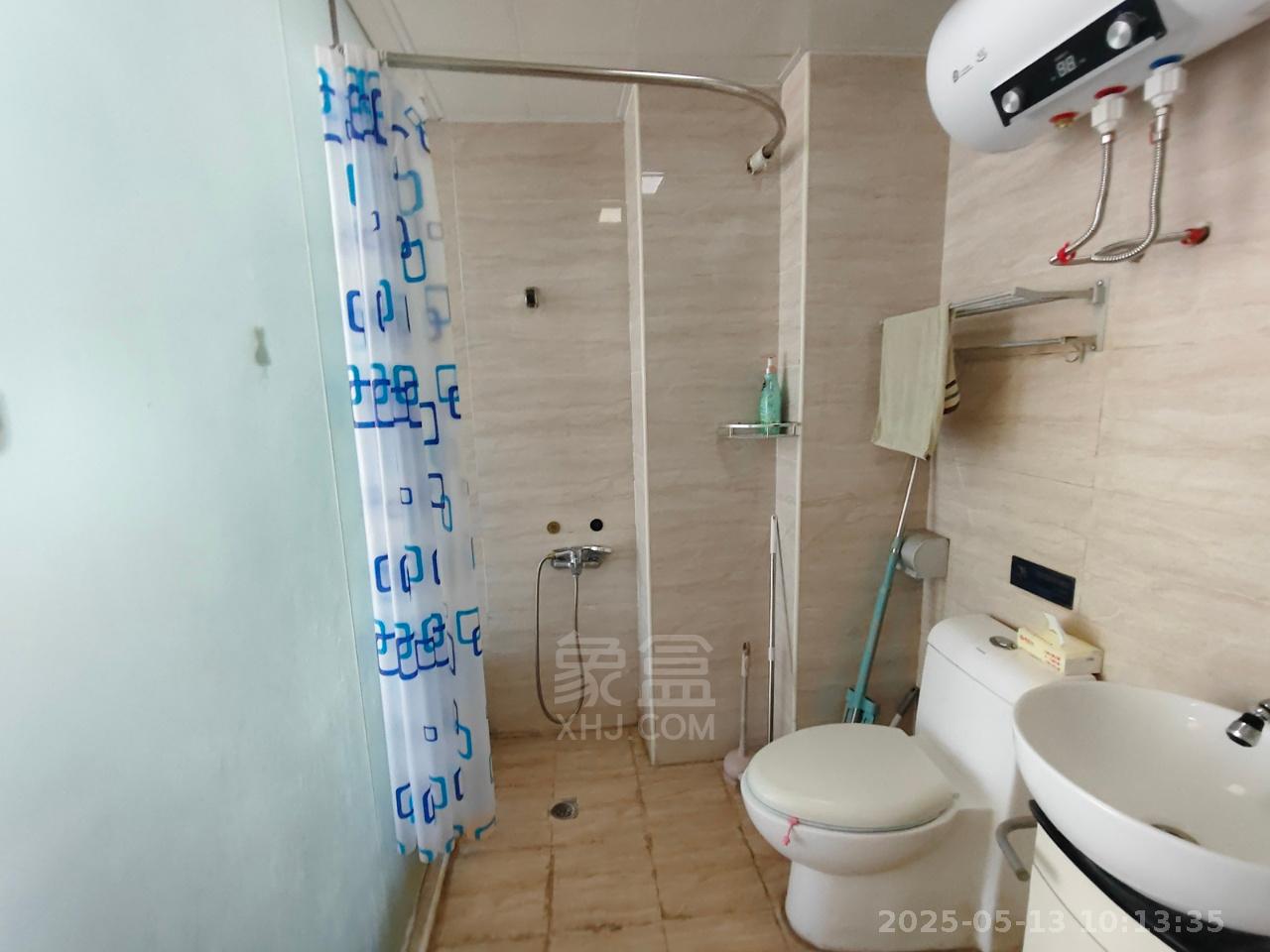 印象华都 1室1厅1卫 880.0元/月 印象华都 1室1厅1卫 880.0元/月室内图