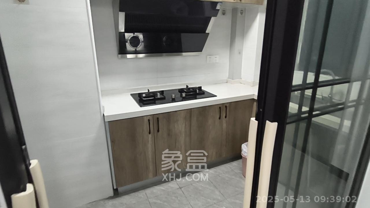 明昇壹城（明昇时代广场）二期  3室2厅2卫   3080.00元/月室内图