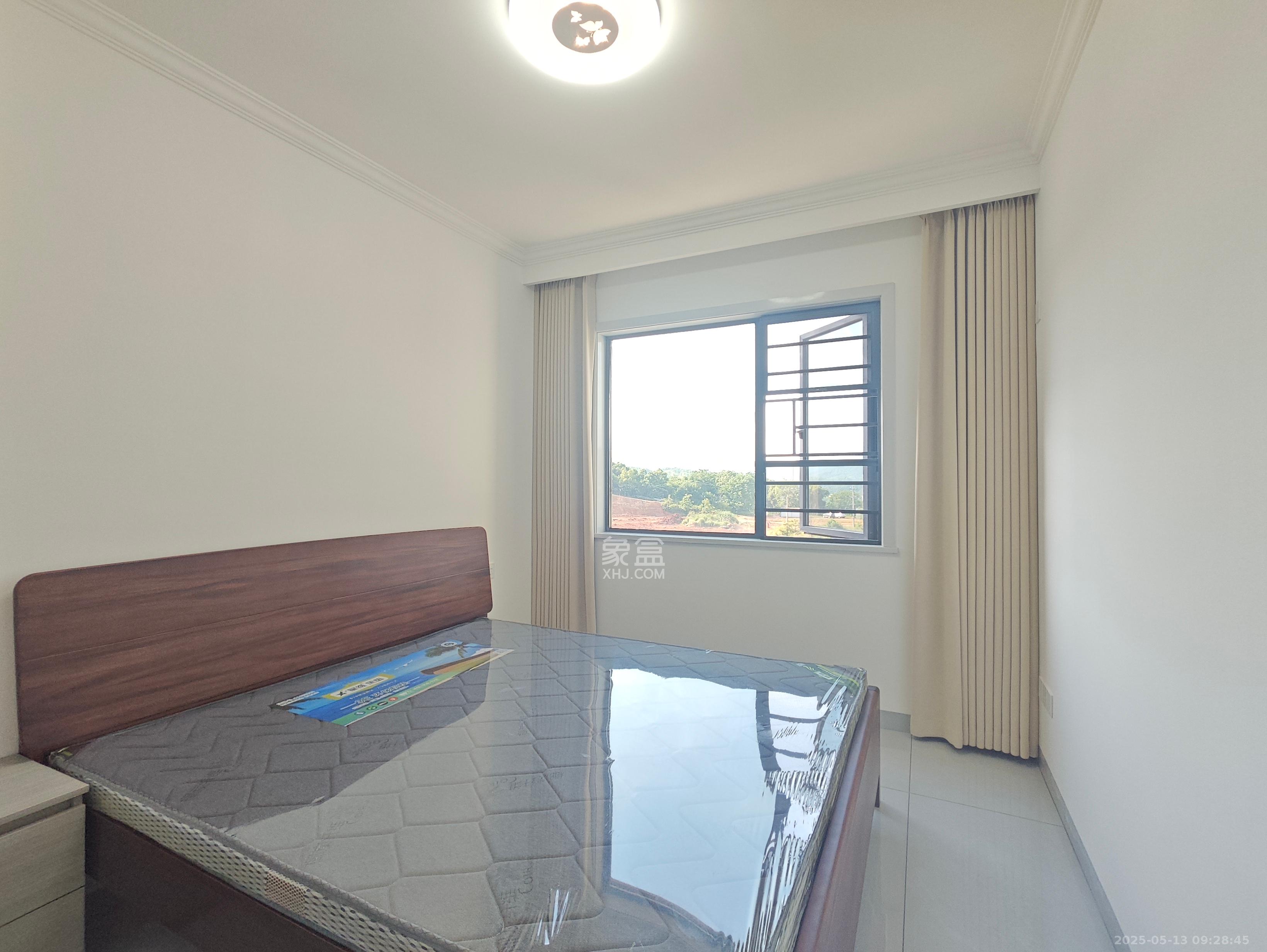 智达佳园  3室2厅2卫    2000.0元/月 智达佳园  3室2厅2卫    2000.0元/月室内图