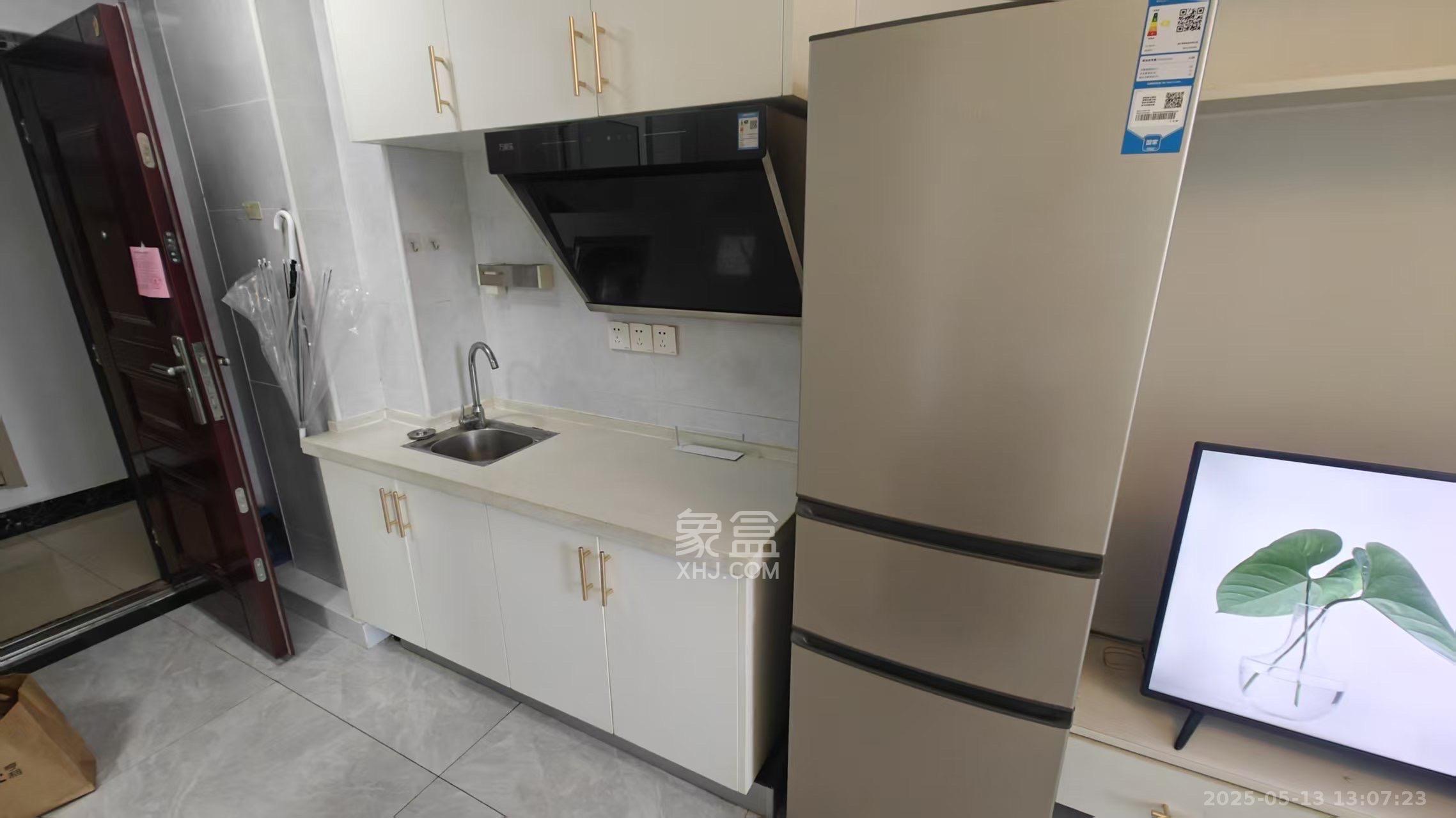 中建悦和城  1室1厅1卫   1300.00元/月室内图