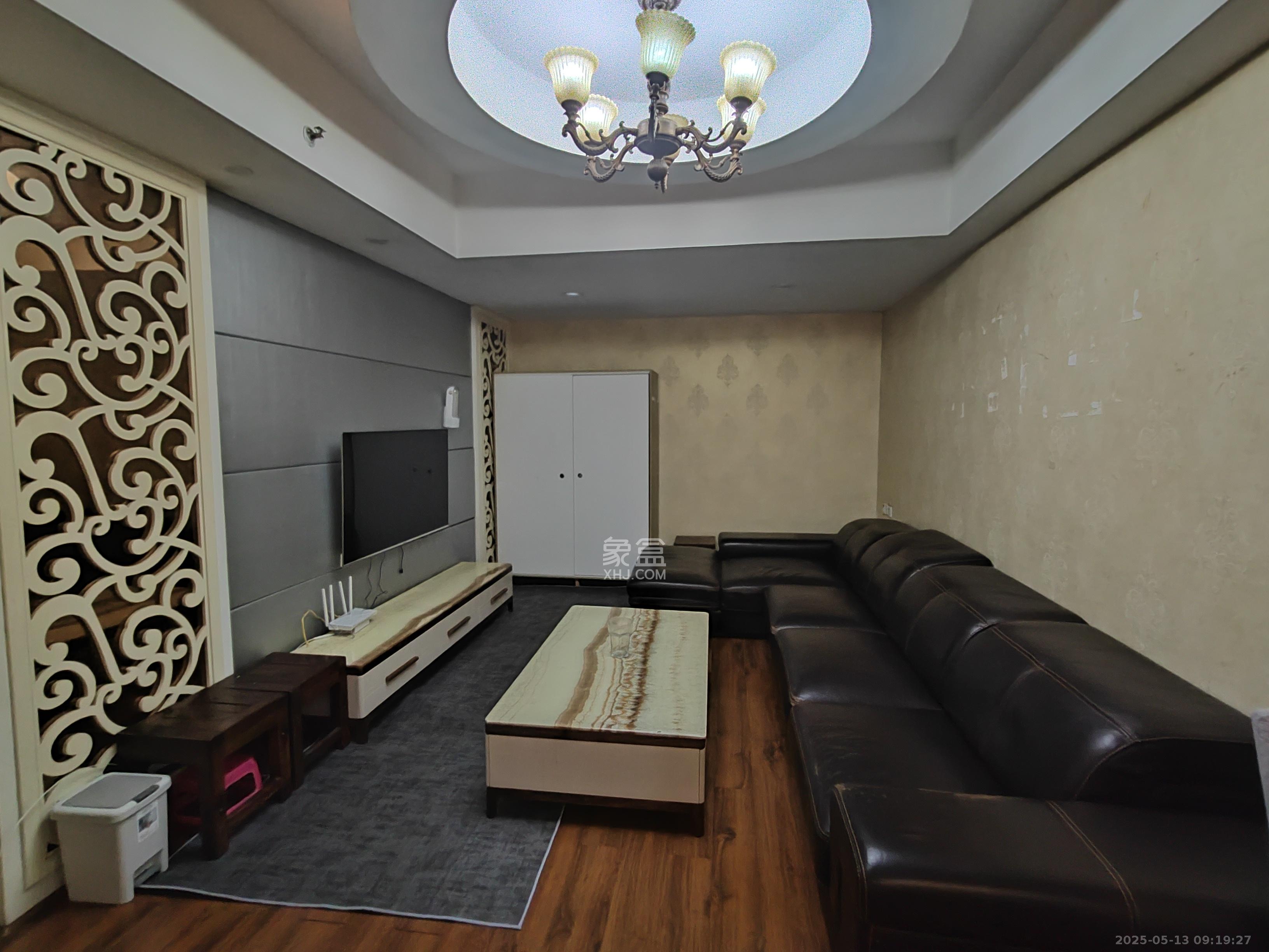 泉昇同福大厦 3室2厅2卫 3200.0元/月 泉昇同福大厦 3室2厅2卫 3200.0元/月室内图