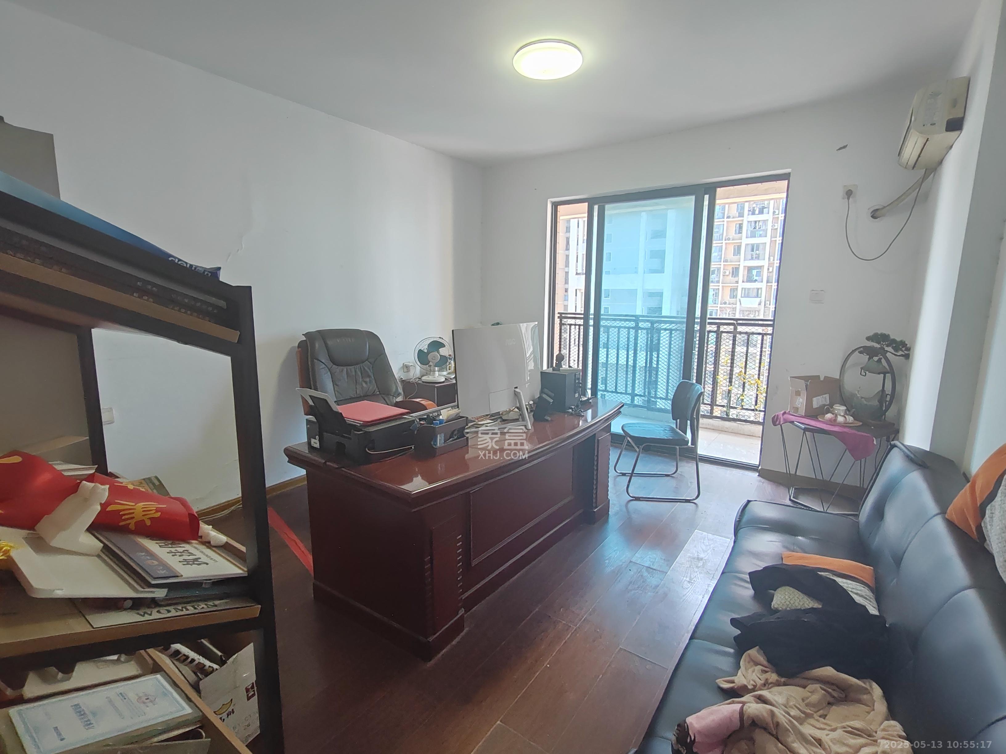 凯通国际城(凯通朝庭) 3室1厅2卫 2600.0元/月 凯通国际城(凯通朝庭) 3室1厅2卫 2600.0元/月室内图