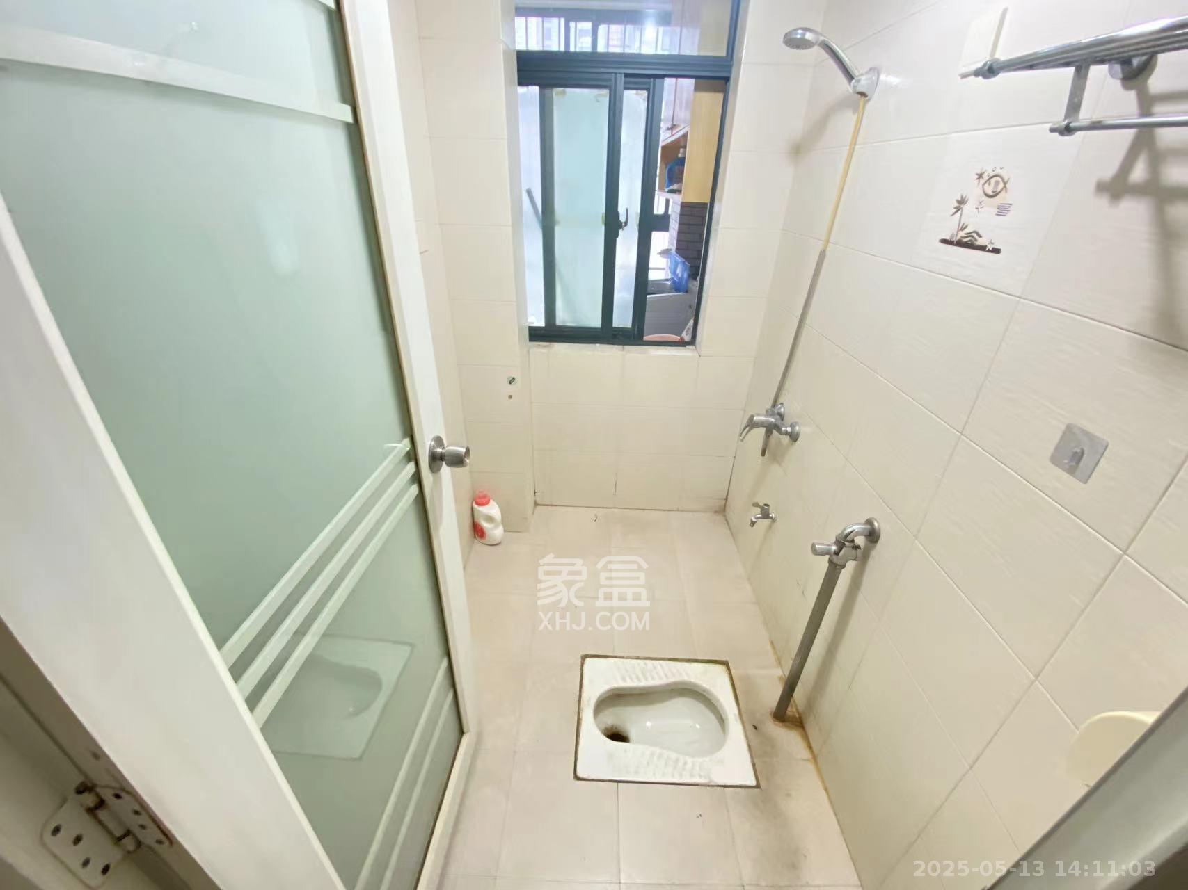 通泰梅岭苑  2室2厅1卫   2600.00元/月室内图