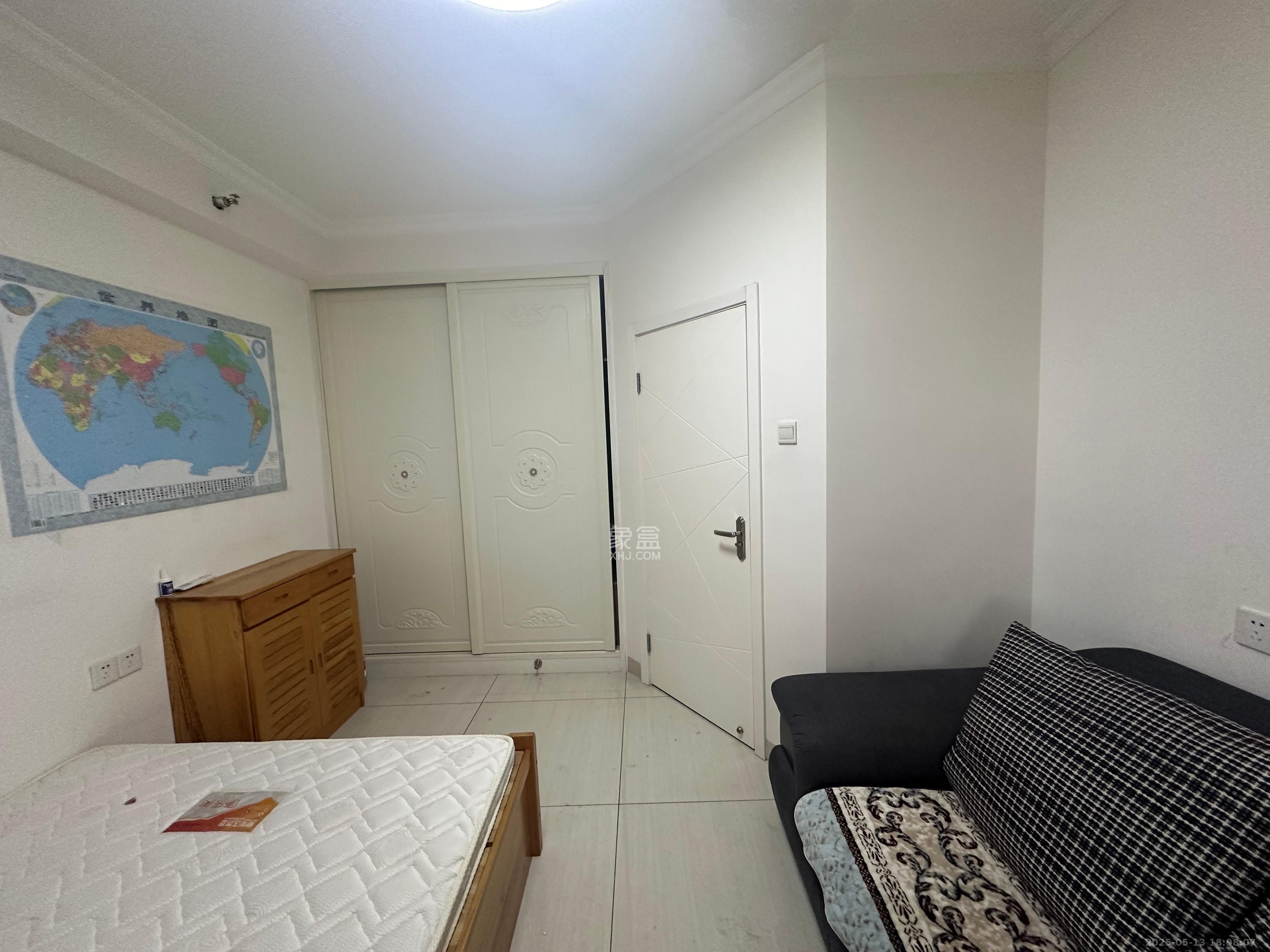 钰龙天下二期(钰龙佳园) 1室1厅1卫 2000.0元/月 钰龙天下二期(钰龙佳园) 1室1厅1卫 2000.0元/月室内图