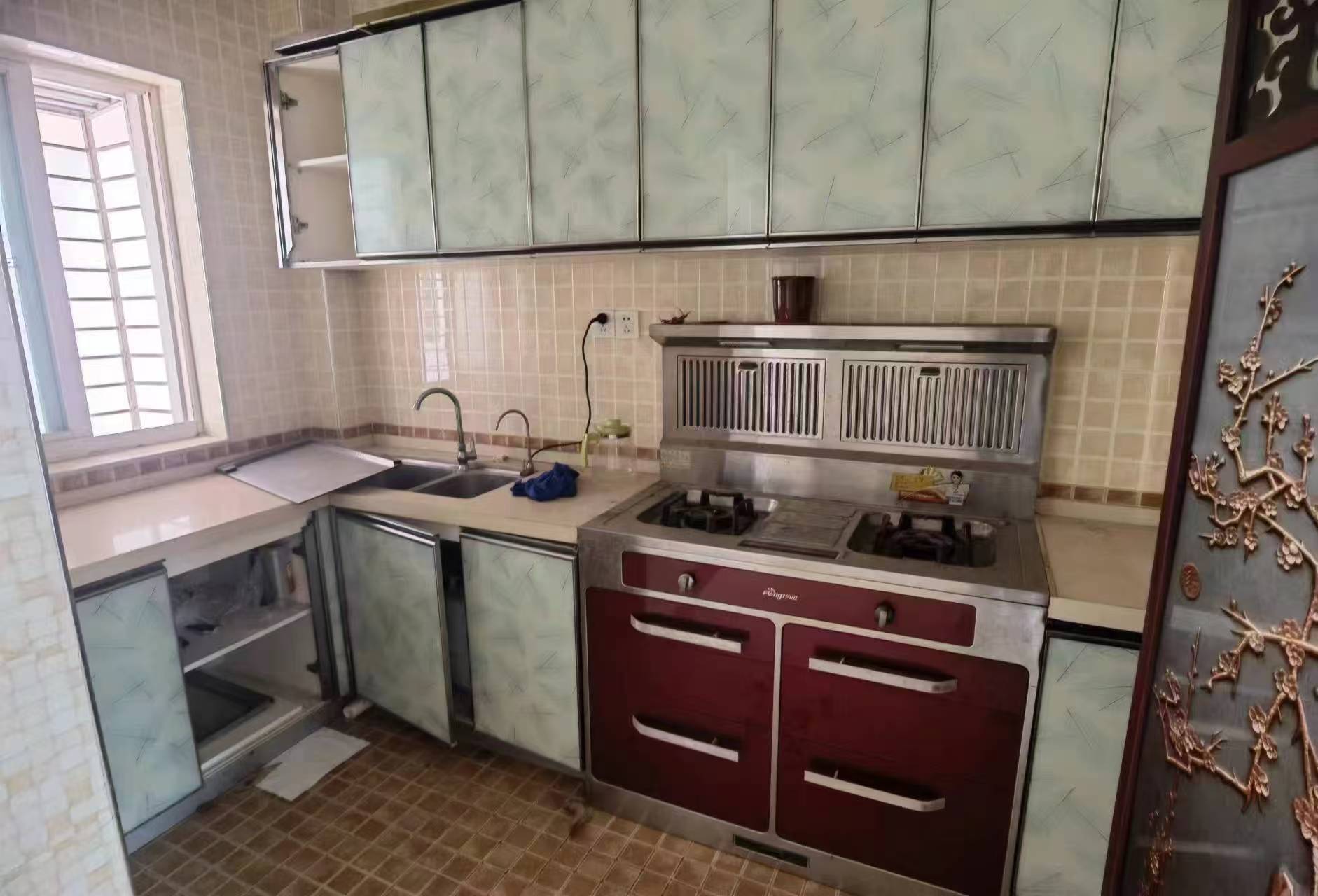 法苑里 3室2厅2卫 3000.0元/月 法苑里 3室2厅2卫 3000.0元/月室内图