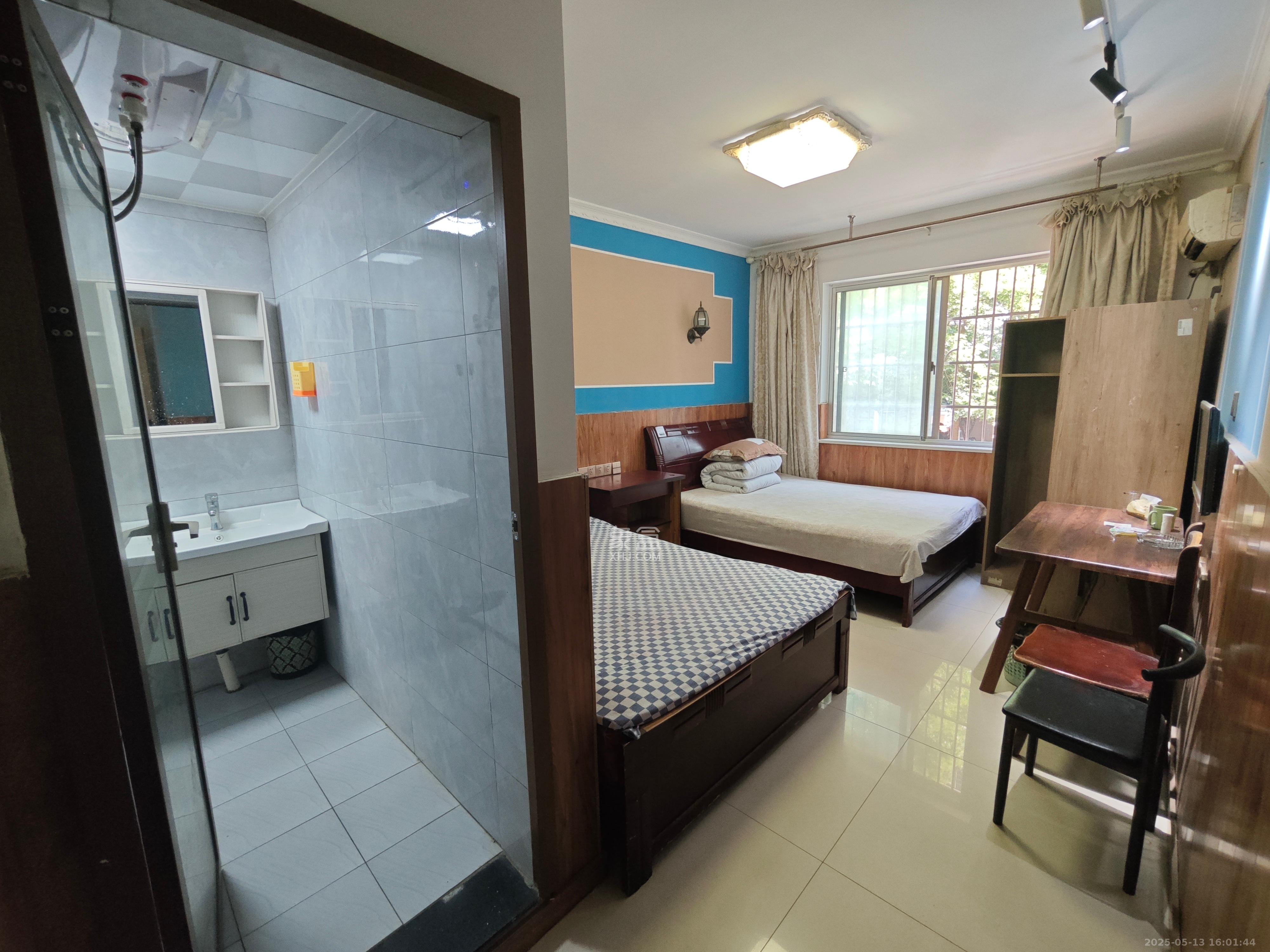 红树湾 6室2厅4卫 3500.0元/月 红树湾 6室2厅4卫 3500.0元/月室内图