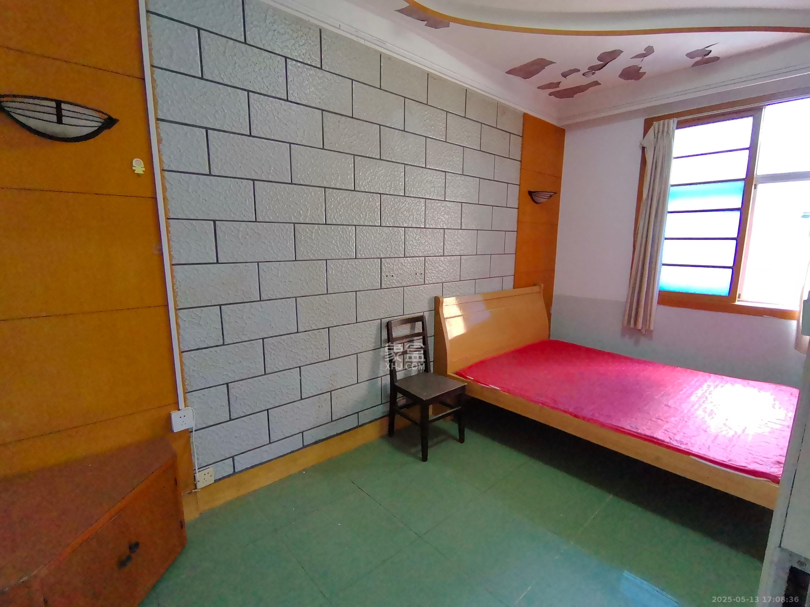 邵阳坪农垦局宿舍9号  3室1厅1卫   2200.00元/月室内图