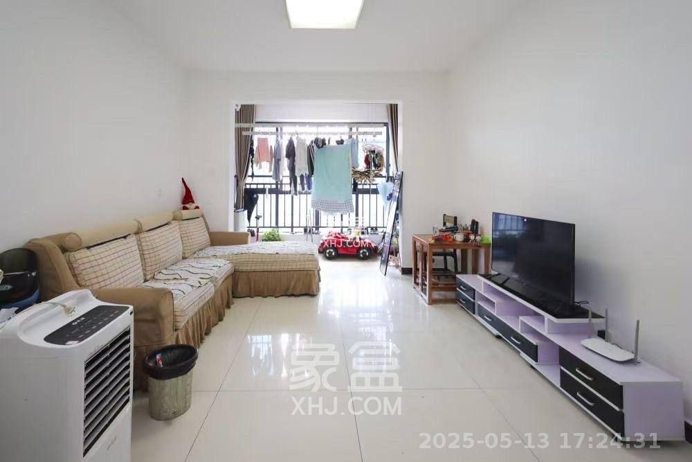 滨江海棠湾 3室2厅1卫 2000.0元/月 滨江海棠湾 3室2厅1卫 2000.0元/月室内图